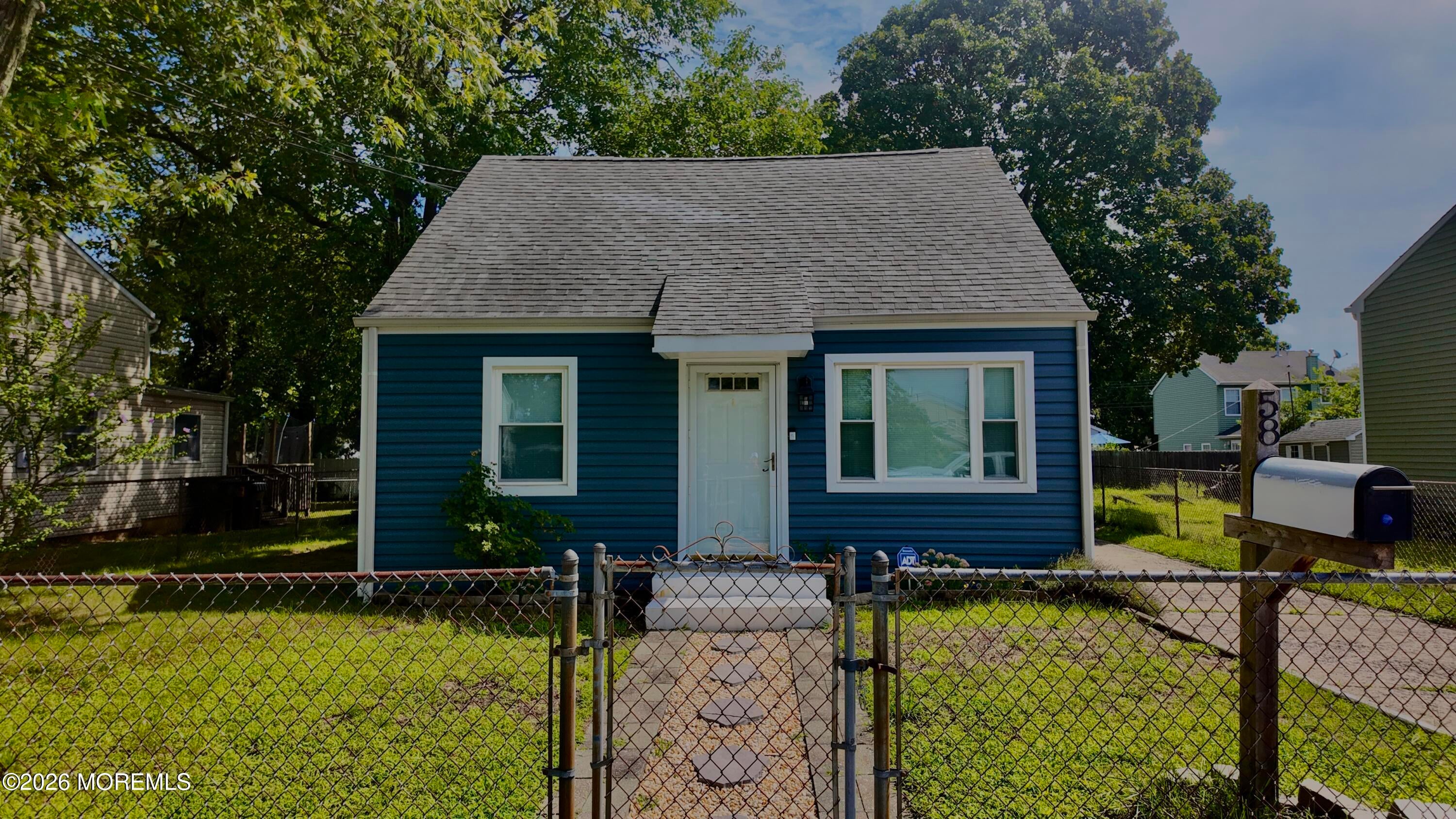 58 Compton Ave, Hazlet, NJ 07734