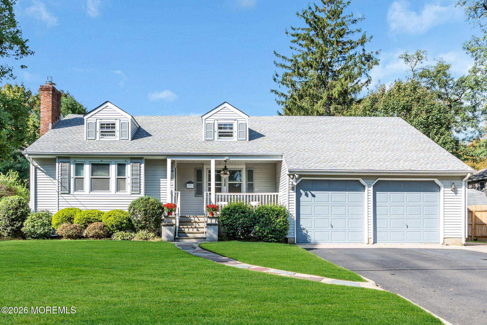 230 Oakhurst Rd, Oakhurst, NJ 07755