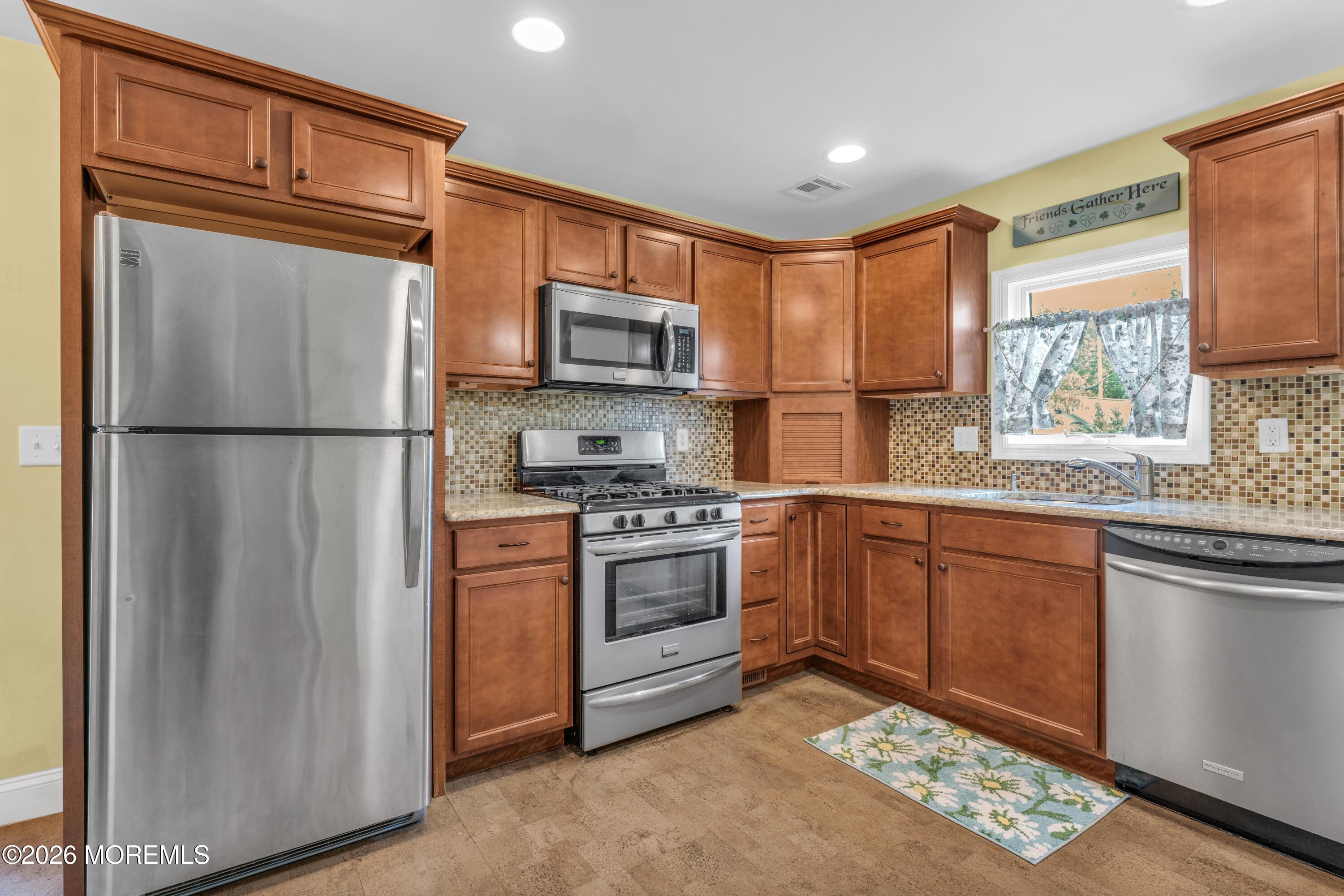 401 Walnut St, Port Monmouth, NJ 07758 photo