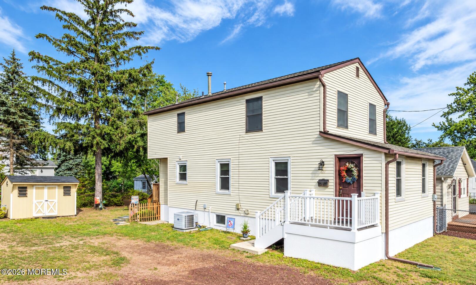 401 Walnut St, Port Monmouth, NJ 07758