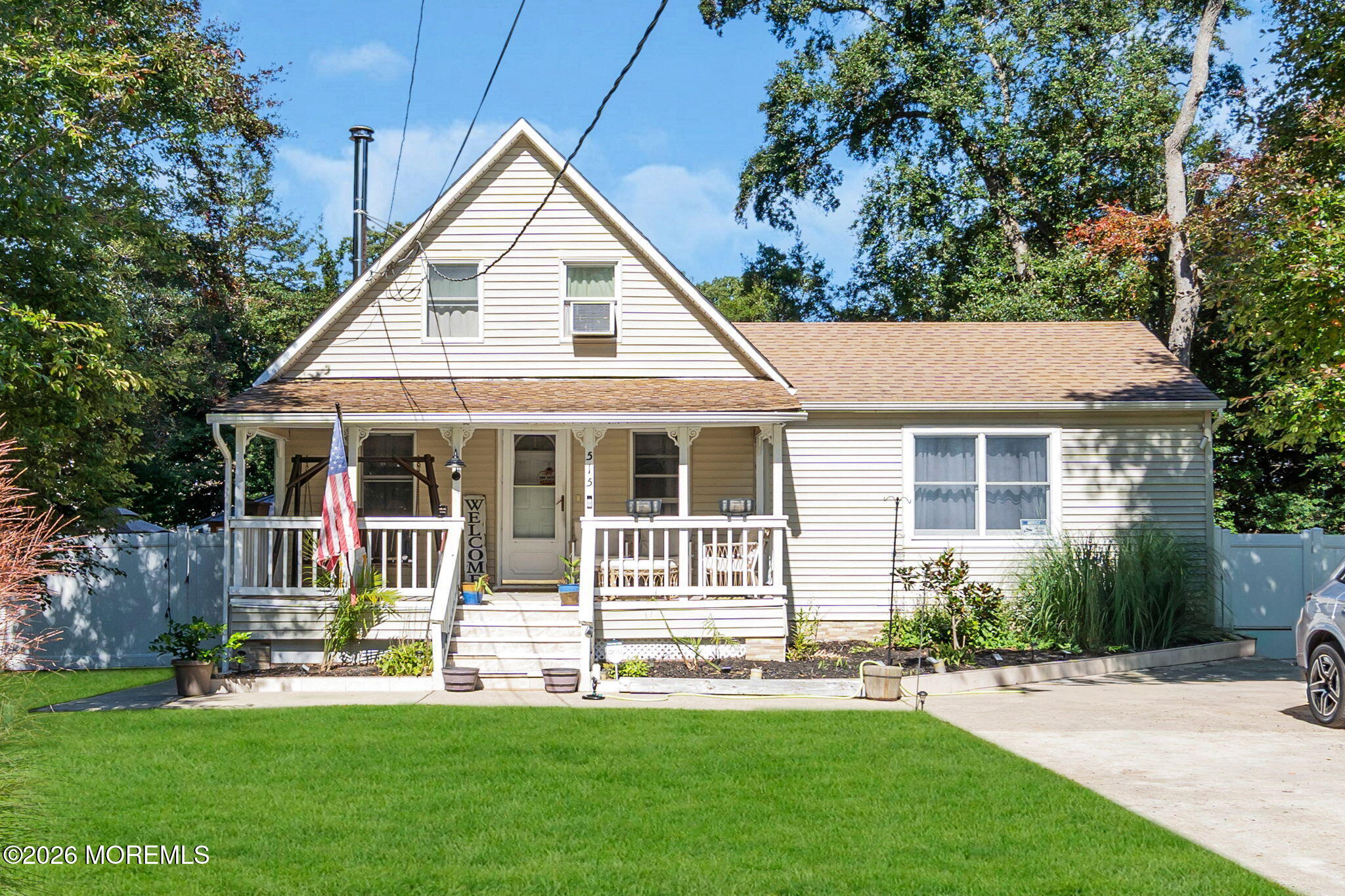 515 Laurel St, Bayville, NJ 08721 photo