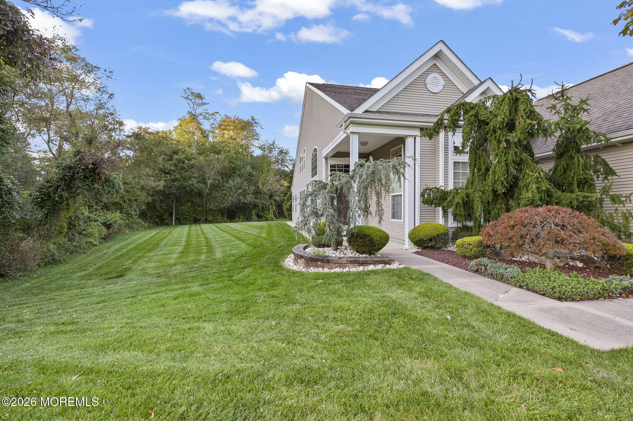 55 Whirlaway Rd, Manalapan, NJ 07726 photo