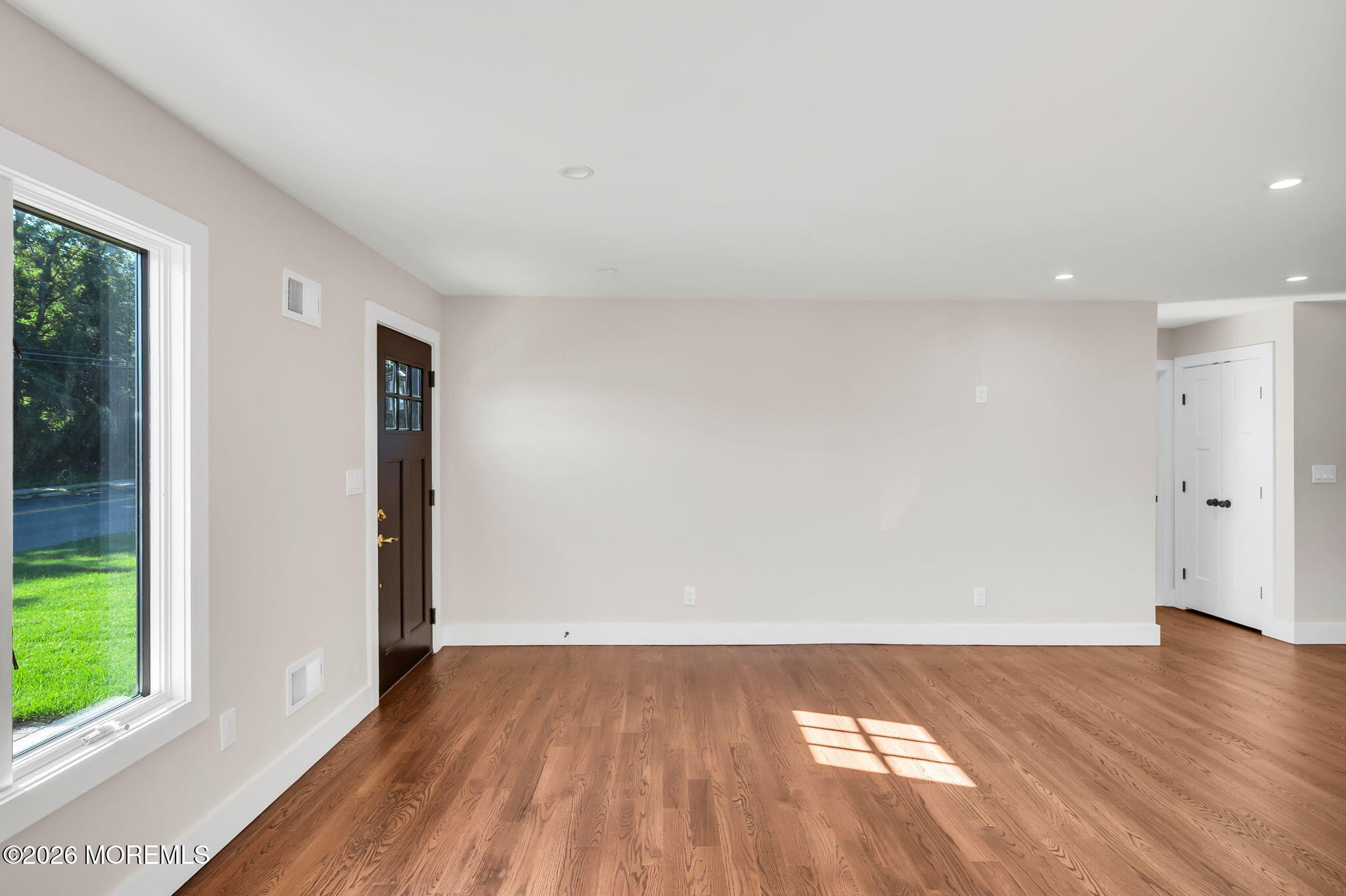 31 Hosford Ave, Leonardo, NJ 07737 photo