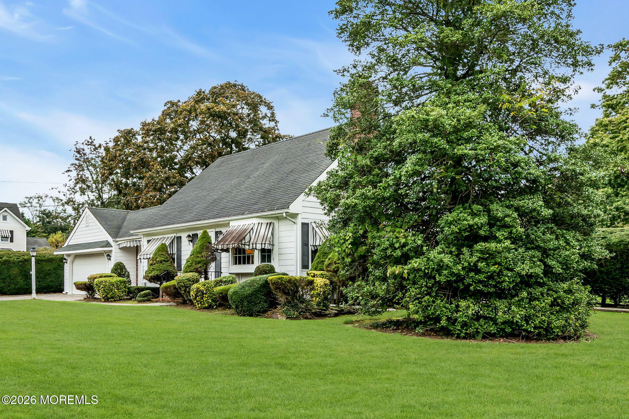 2238 Ramshorn Dr, Allenwood, NJ 08720 photo