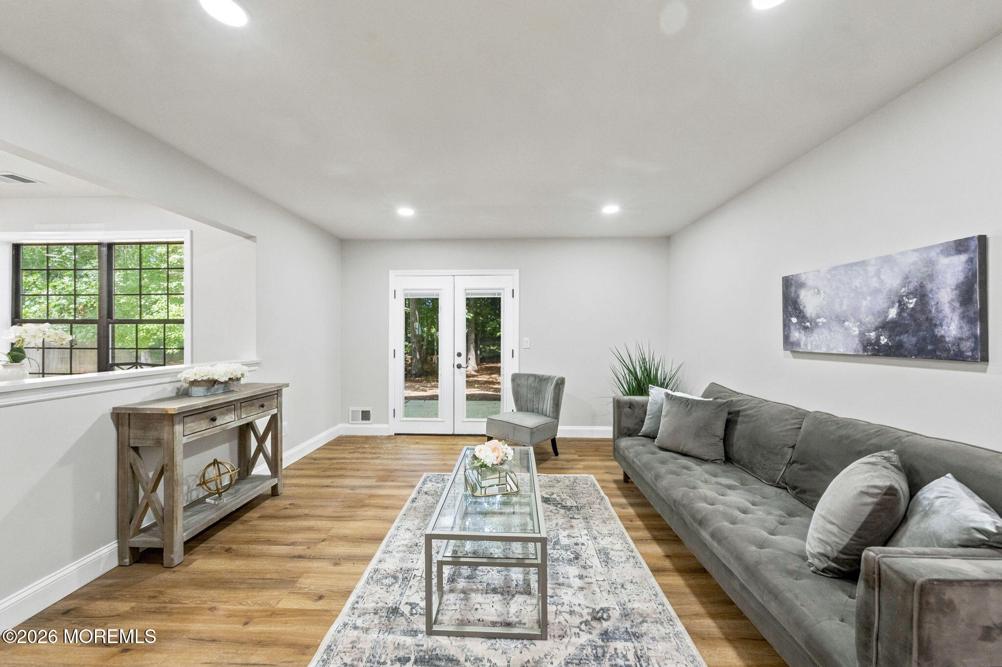 7 Mystic Cv, Freehold, NJ 07728 photo