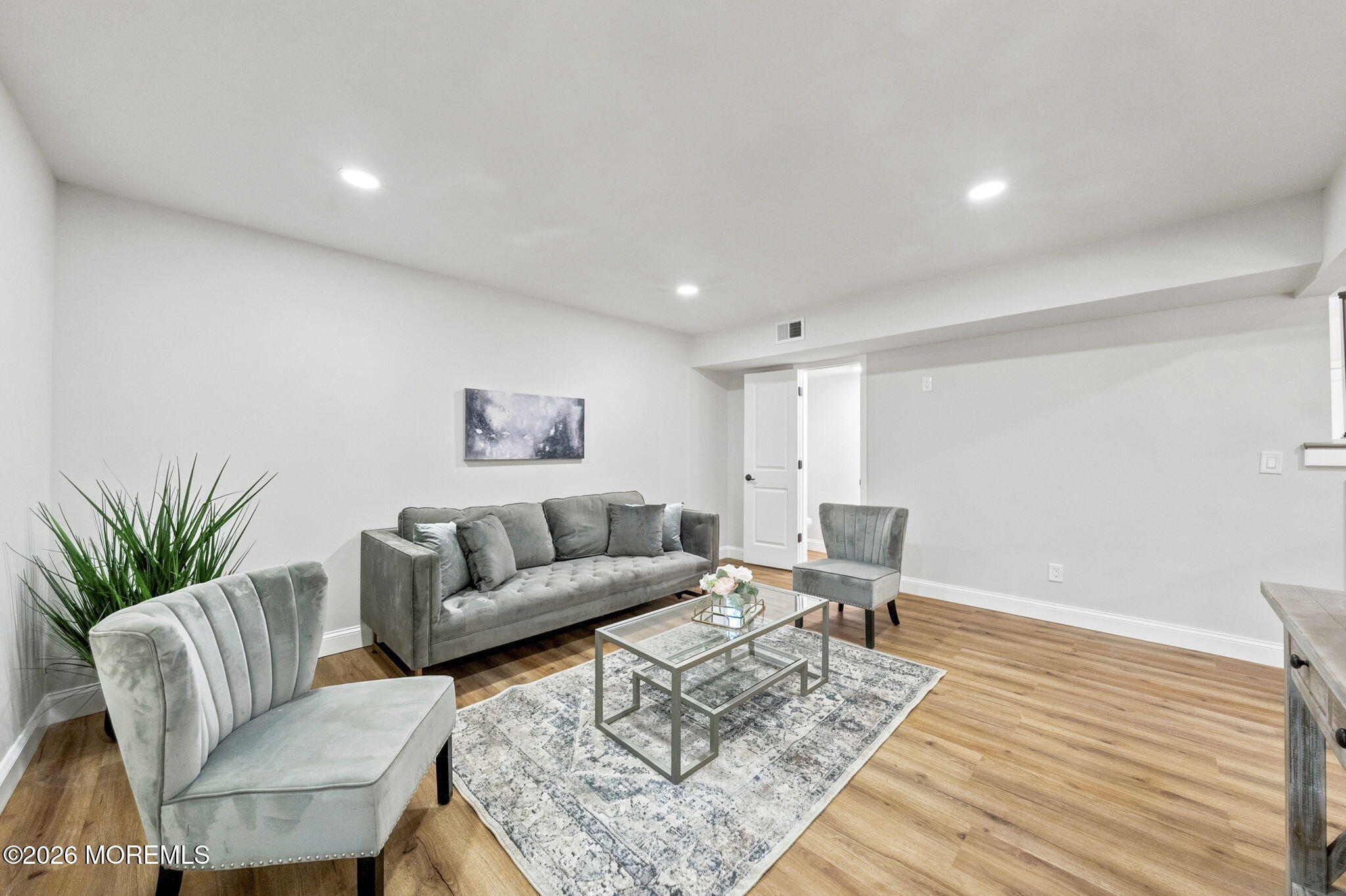 7 Mystic Cv, Freehold, NJ 07728 photo