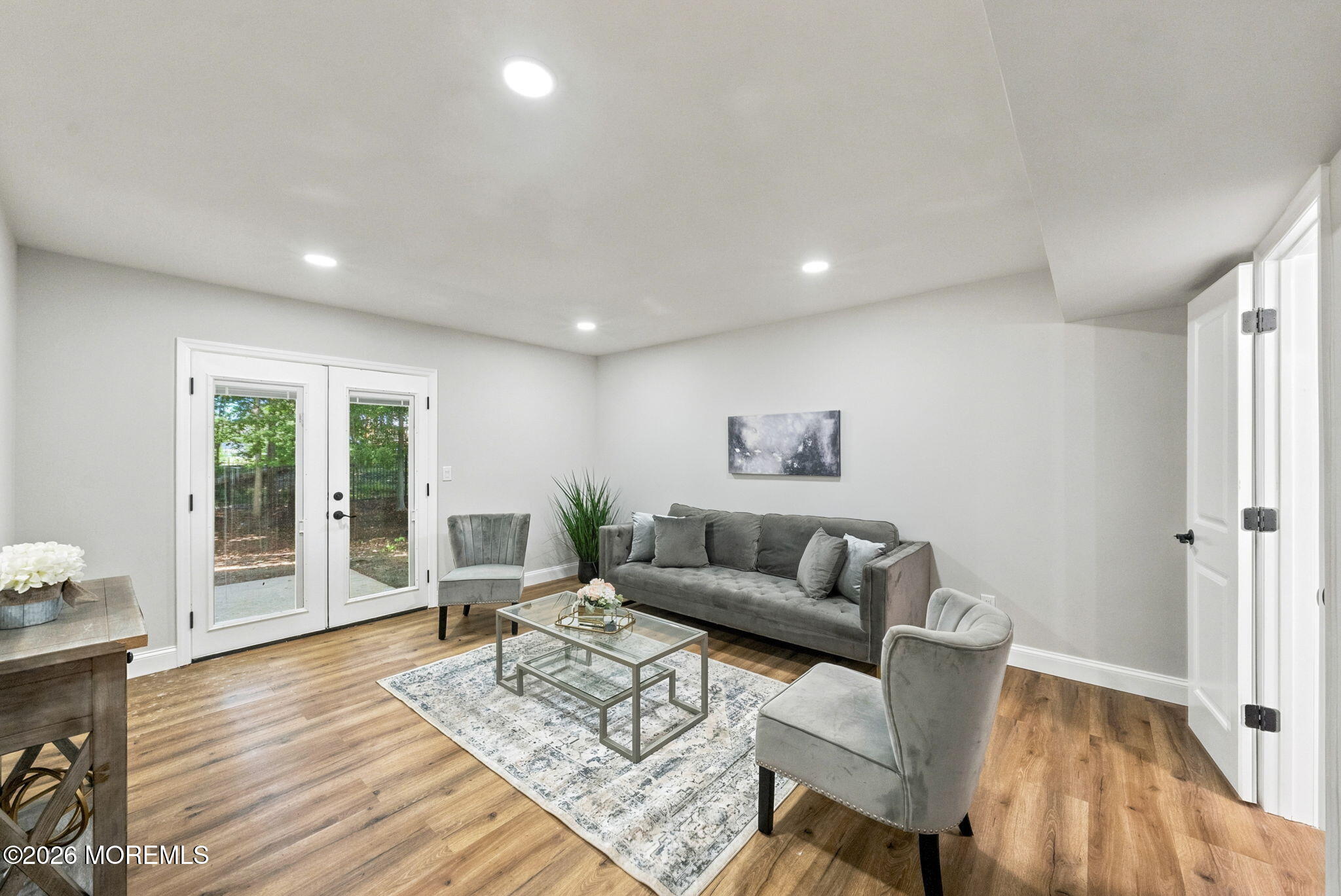 7 Mystic Cv, Freehold, NJ 07728 photo