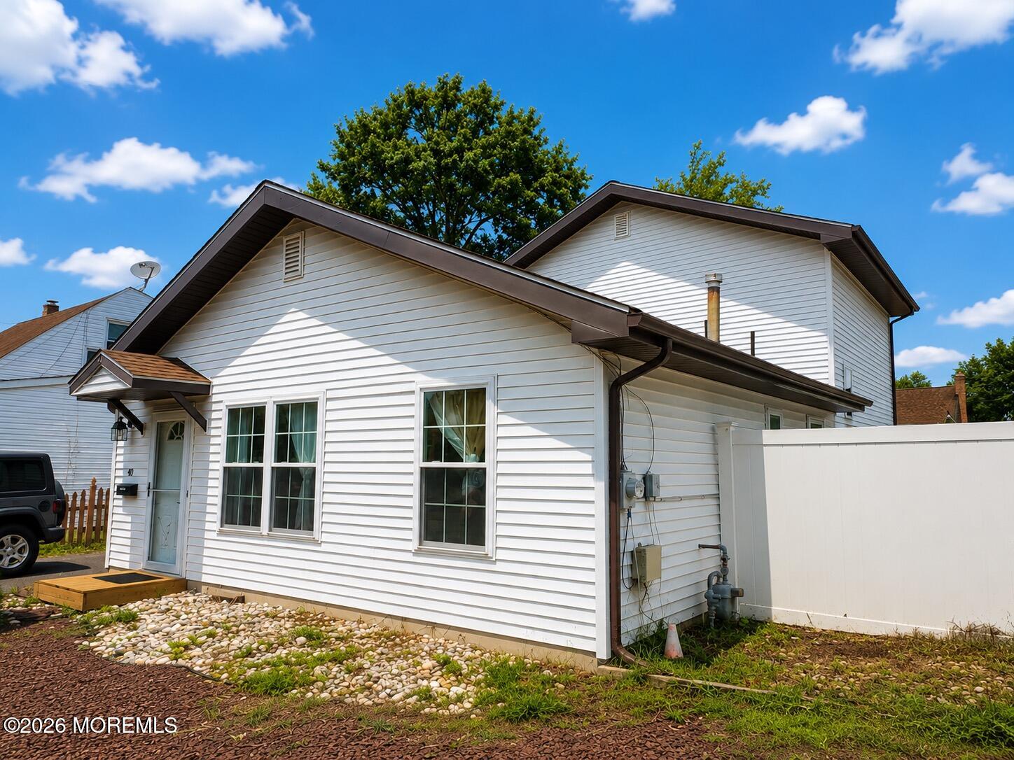 40 Compton Ave, Hazlet, NJ 07734 photo