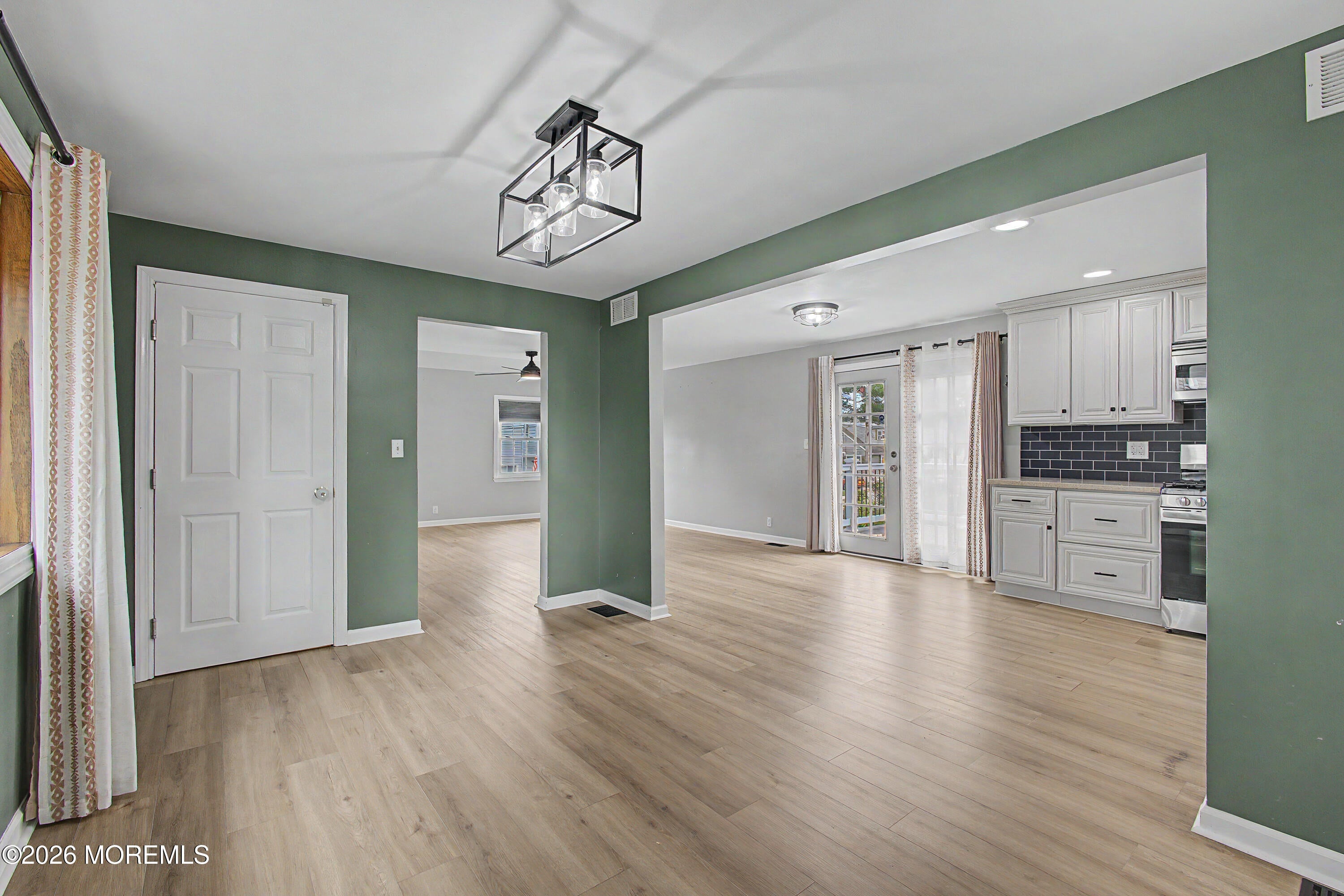 45 Birchwood Ave, Keansburg, NJ 07734 photo