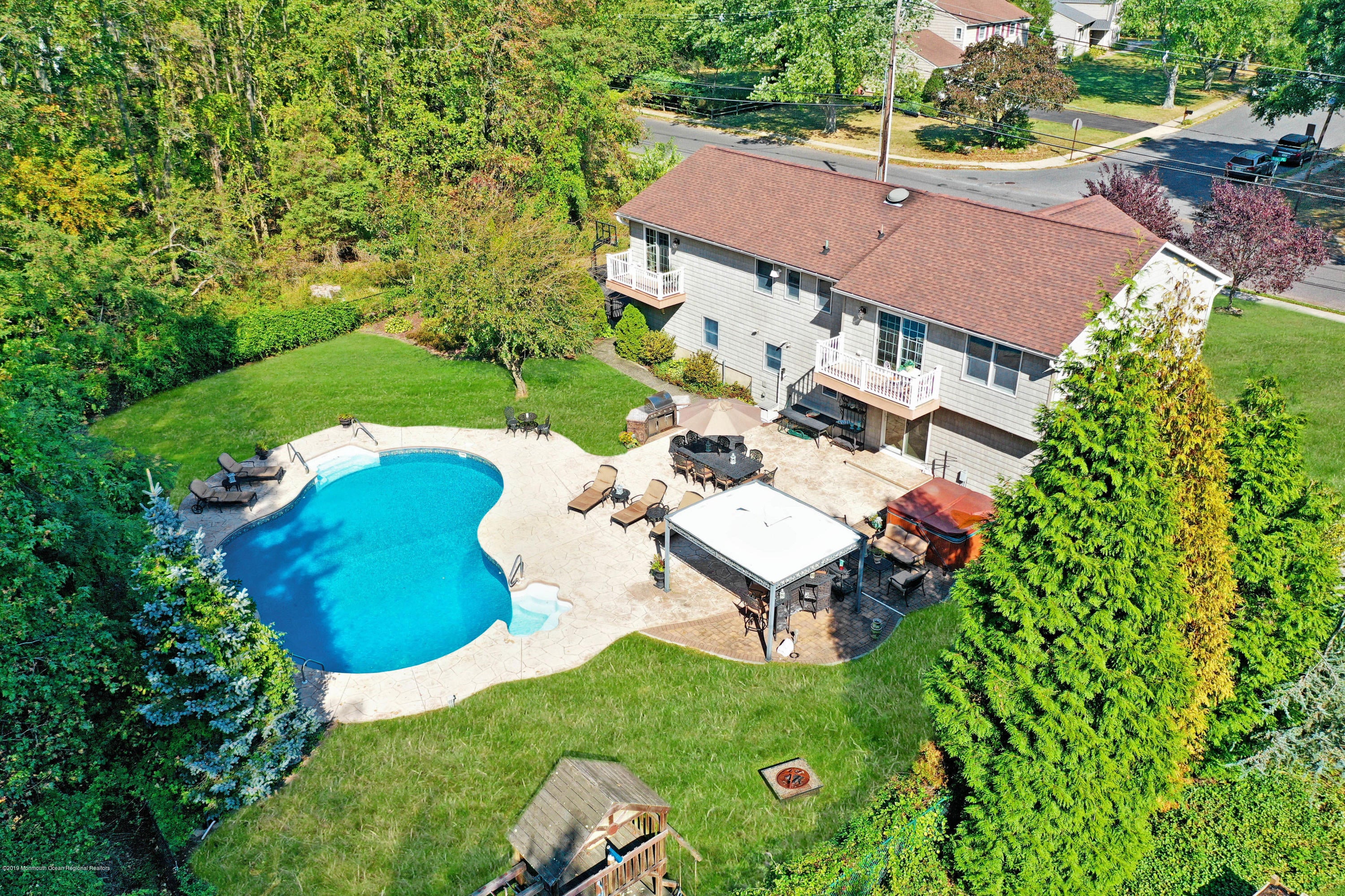 1409 Roller Rd, Ocean Twp, NJ 07712