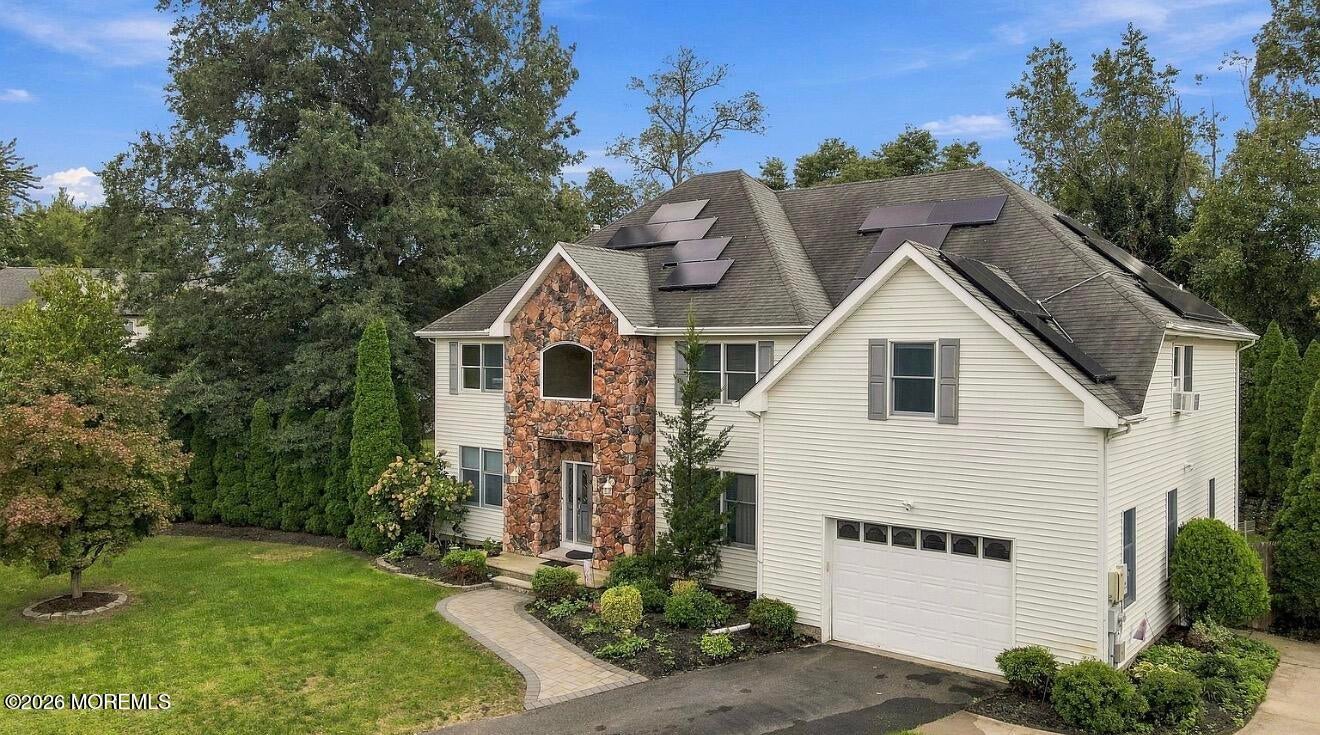 3 Crosby Ln, Middletown, NJ 07758 photo