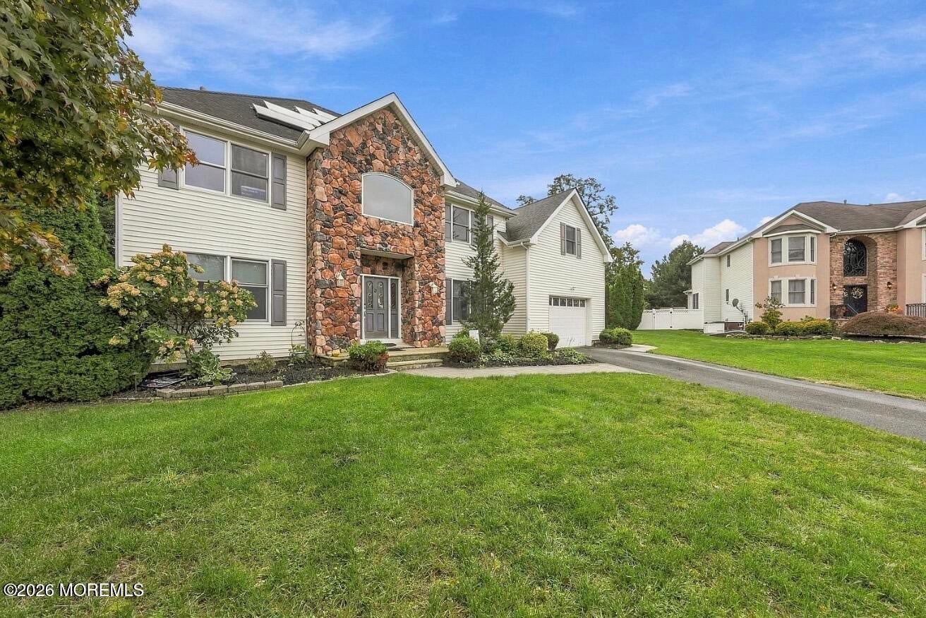 3 Crosby Ln, Middletown, NJ 07758 photo