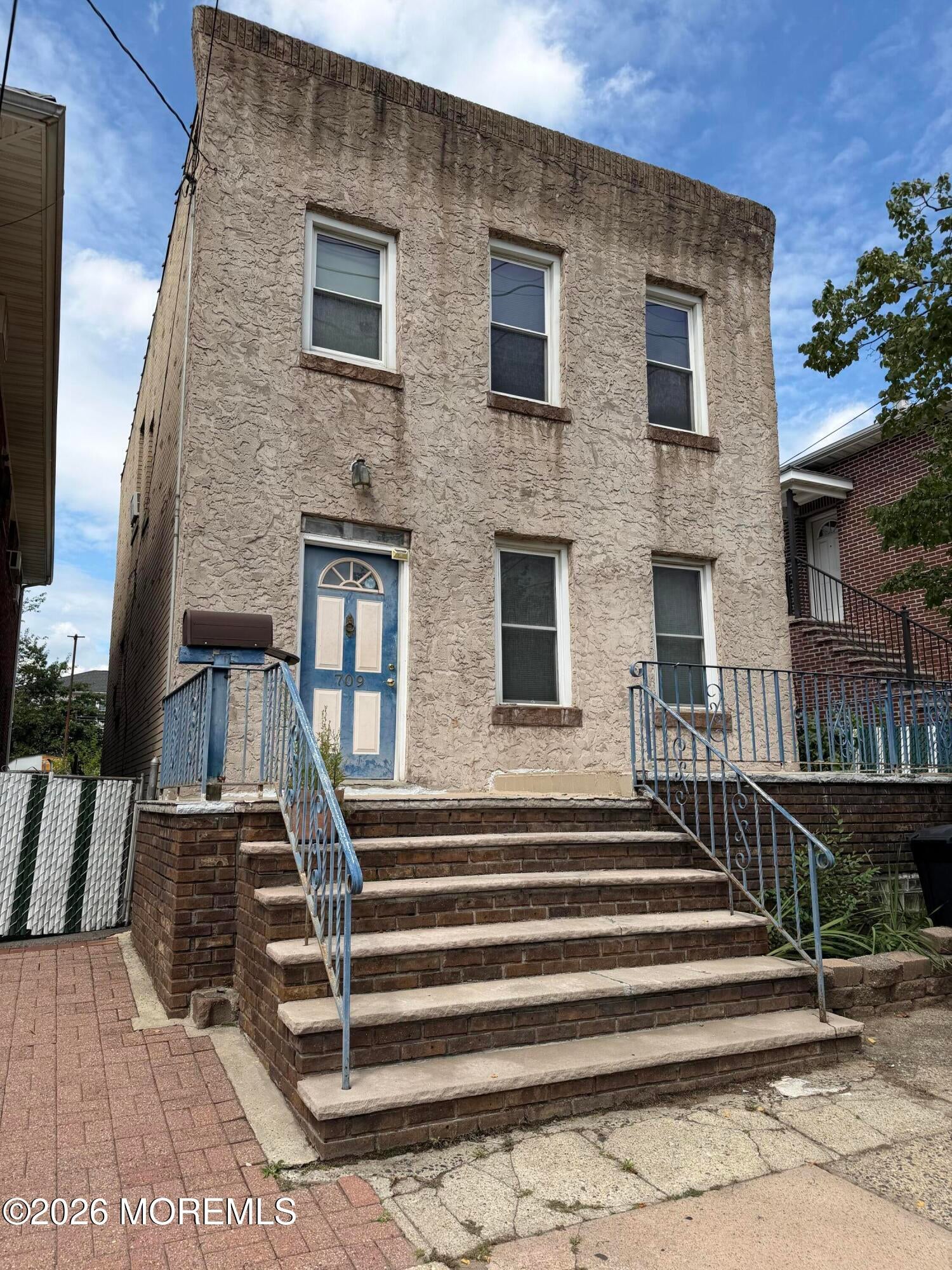 709 Stuyvesant Ave, Lyndhurst, NJ 07071
