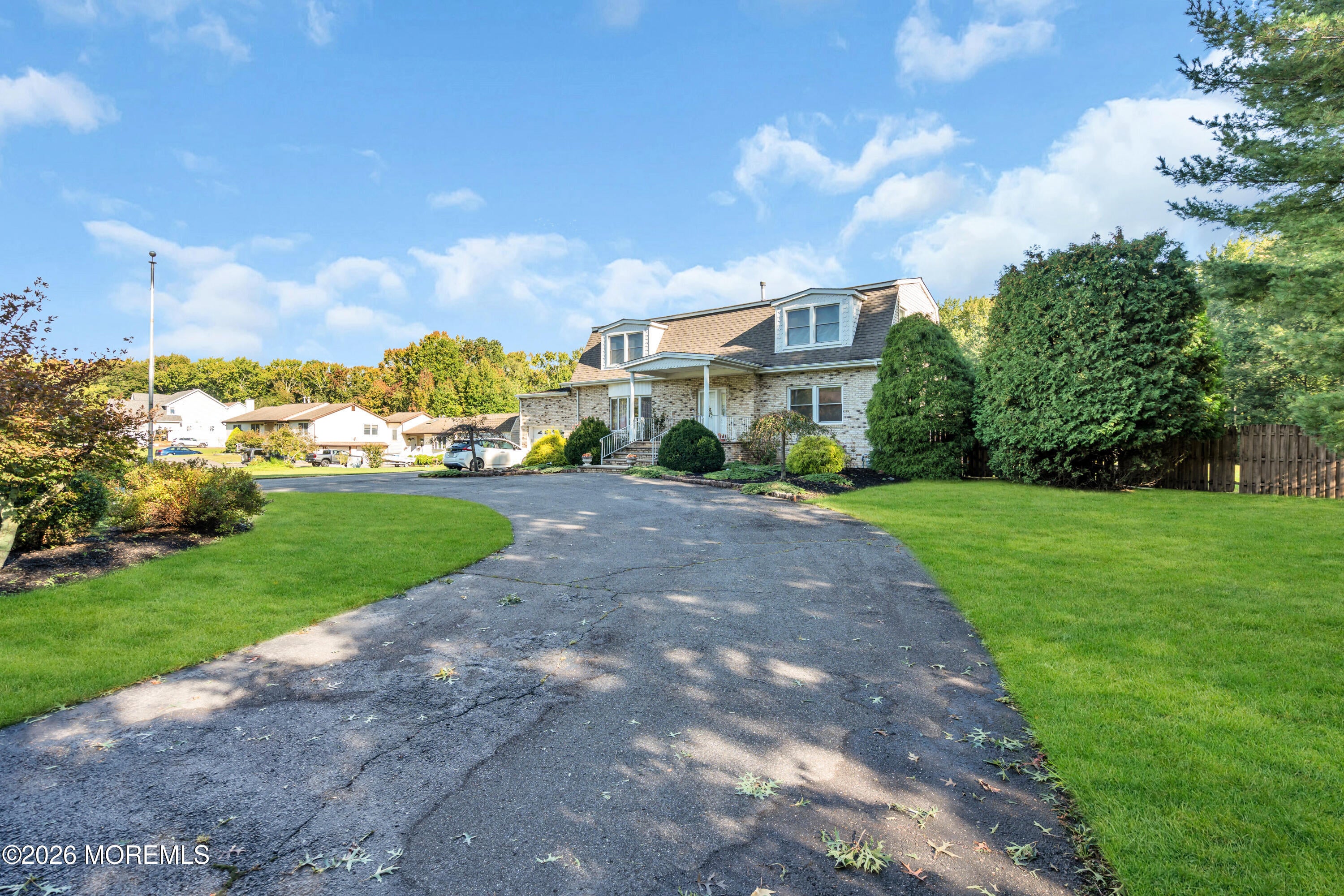 220 Dey Grove Rd, Monroe Twp, NJ 08831 photo