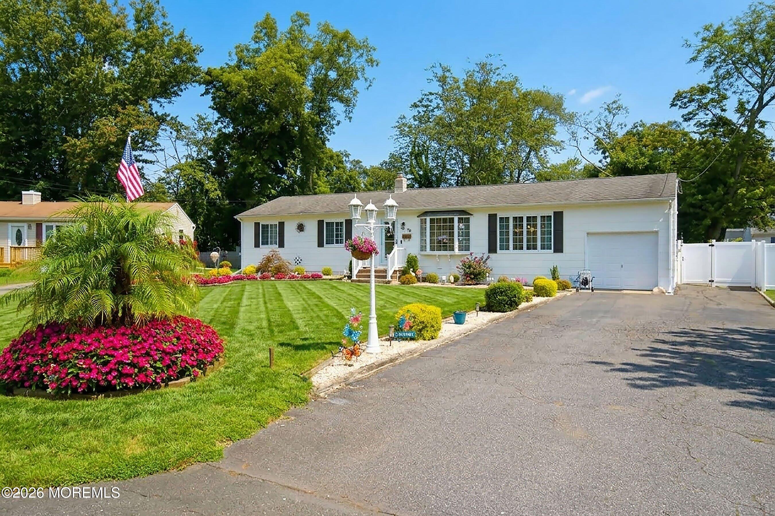 94 Canis Dr, Brick, NJ 08724 photo