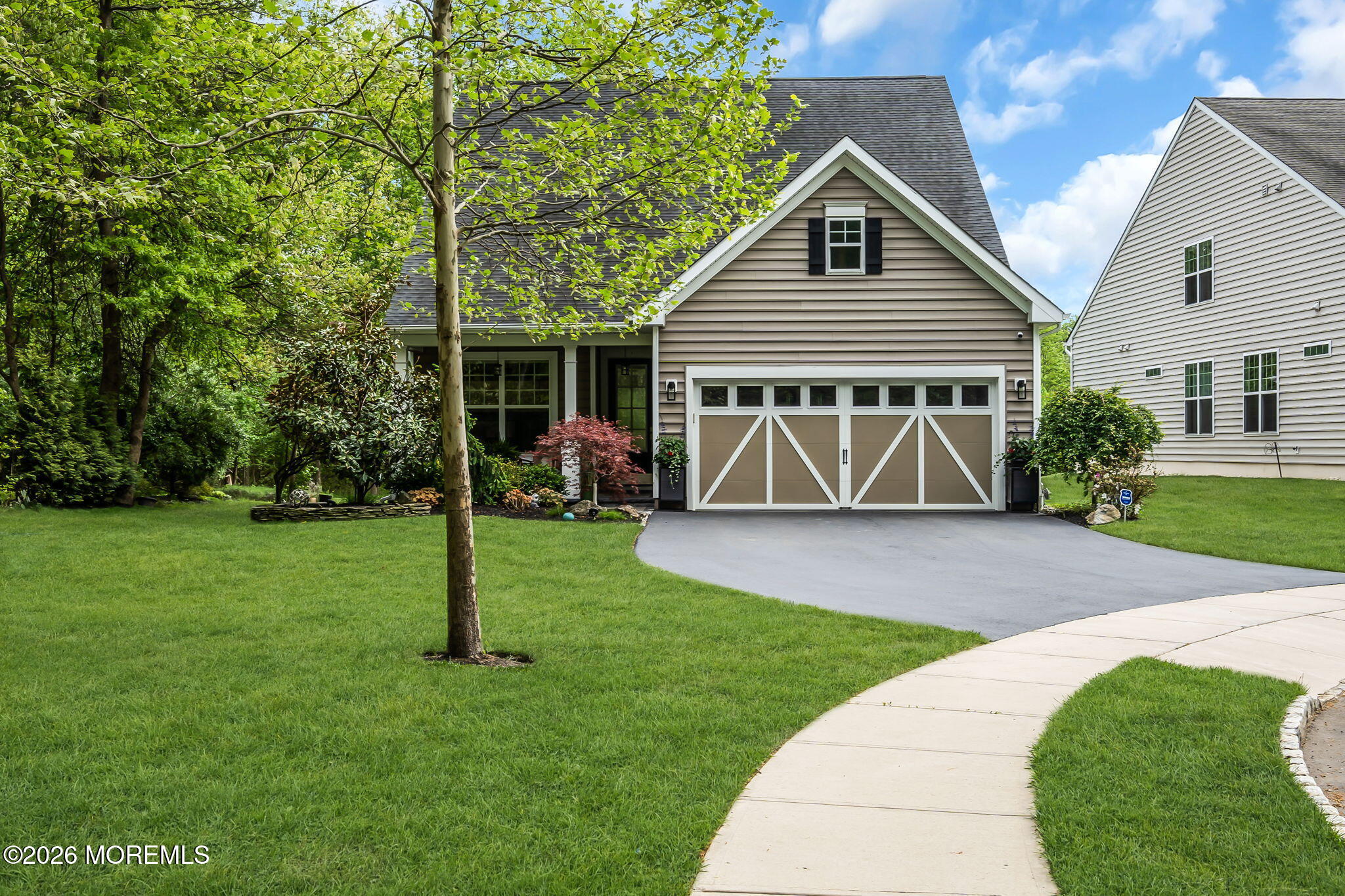 1 Mallard Ct, Howell, NJ 07731