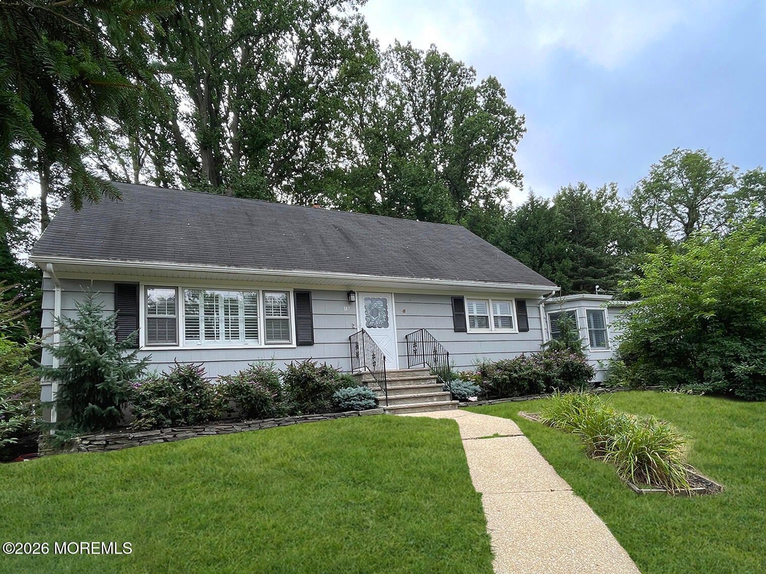 117 Sears Ave, Atlantic Highlands, NJ 07716