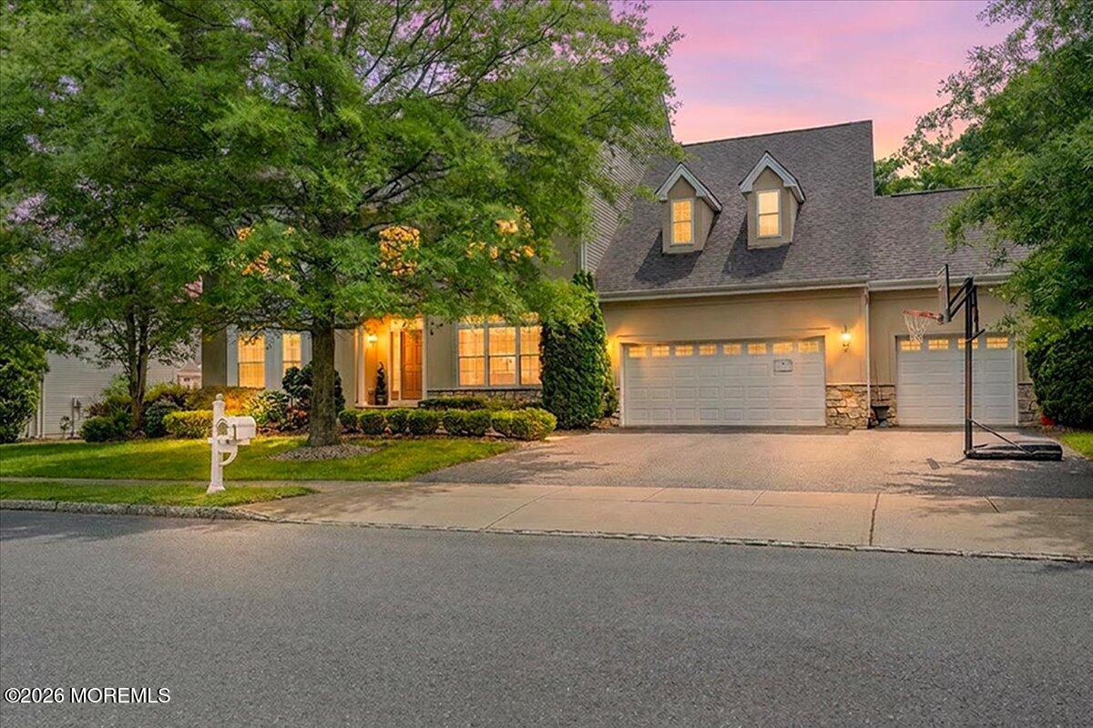 6 Huggins Ln, Manalapan, NJ 07726 photo