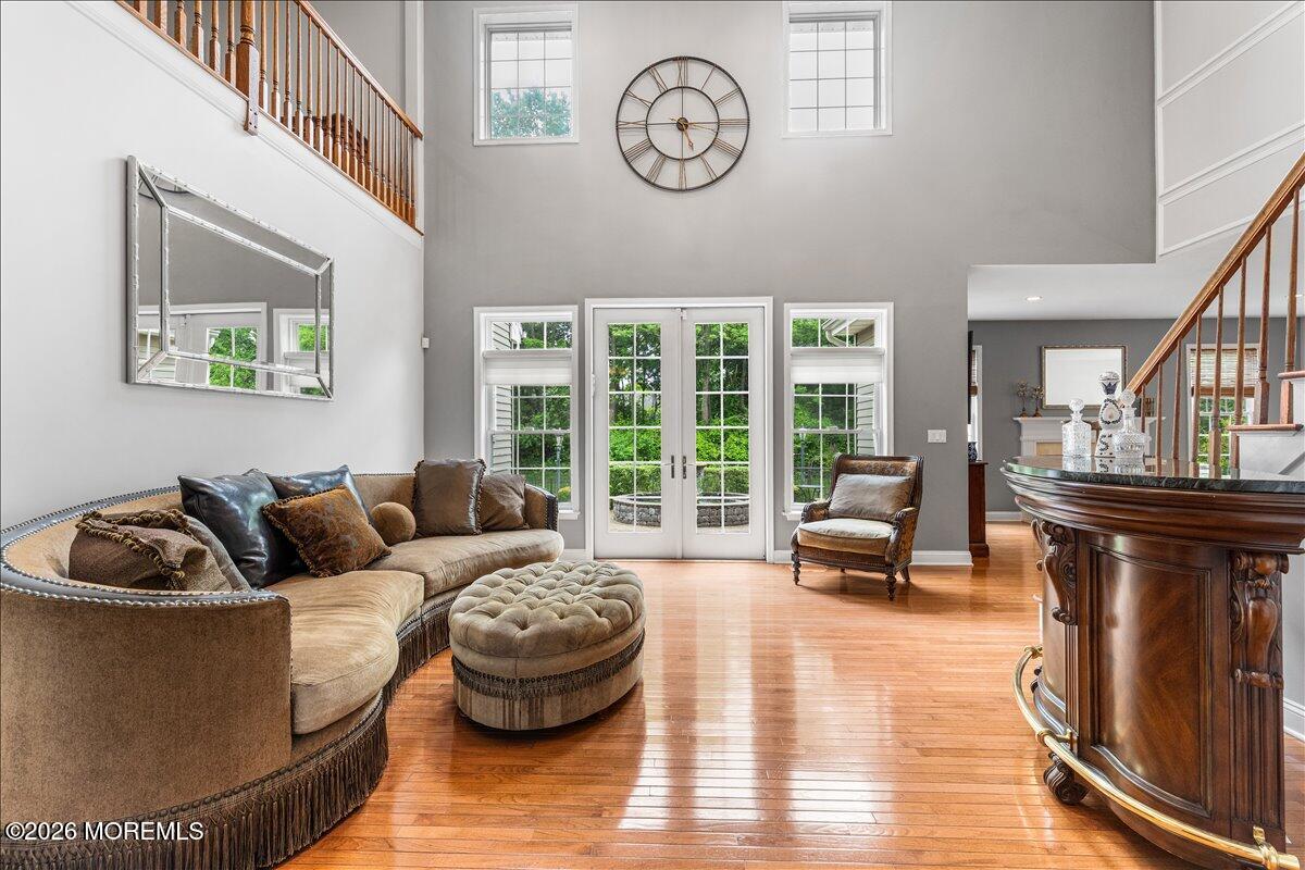 6 Huggins Ln, Manalapan, NJ 07726 photo