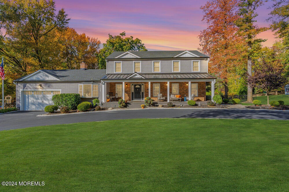9 Stevens Dr, Holmdel, NJ 07733