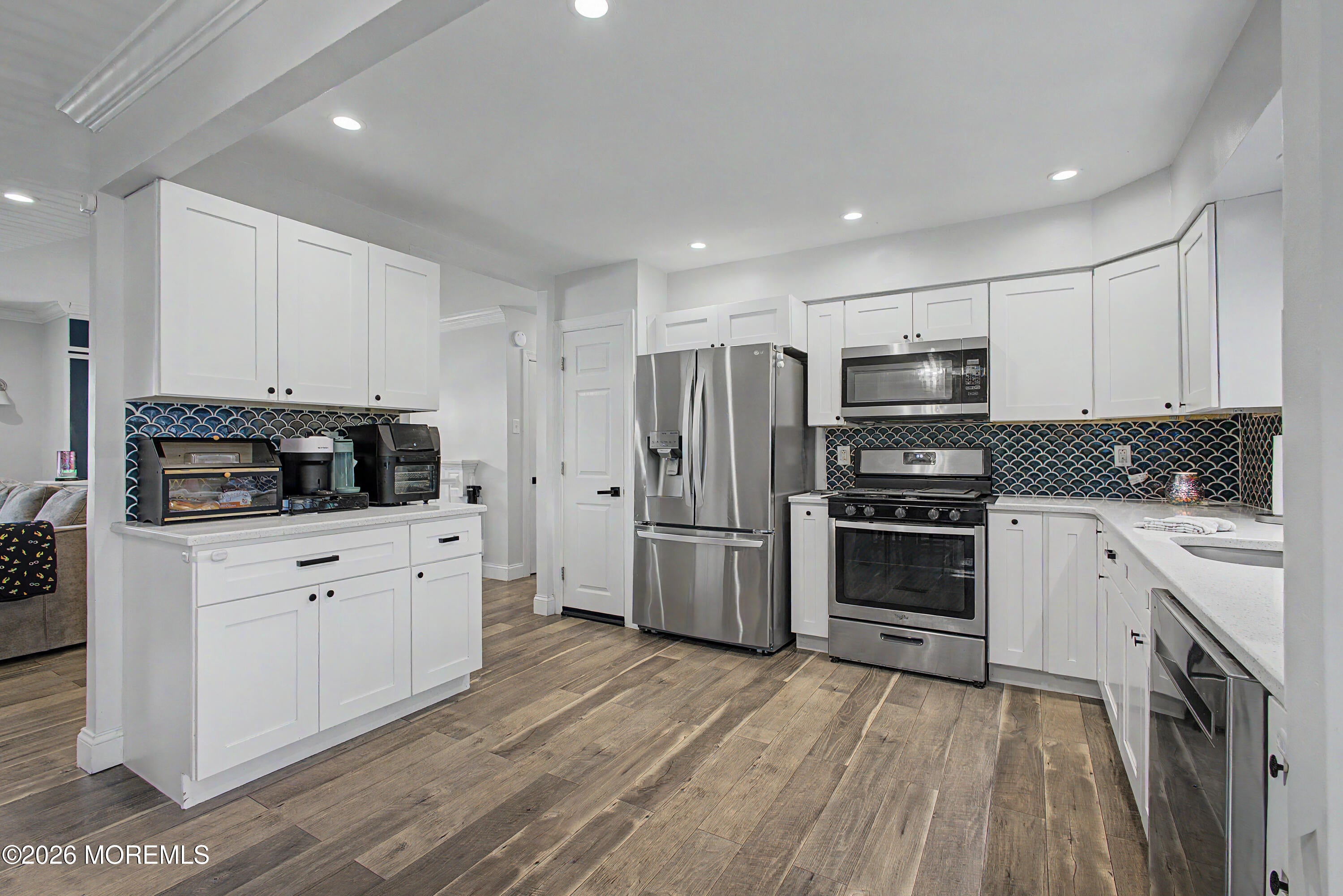 18 Sandal Ln, Willingboro, NJ 08046