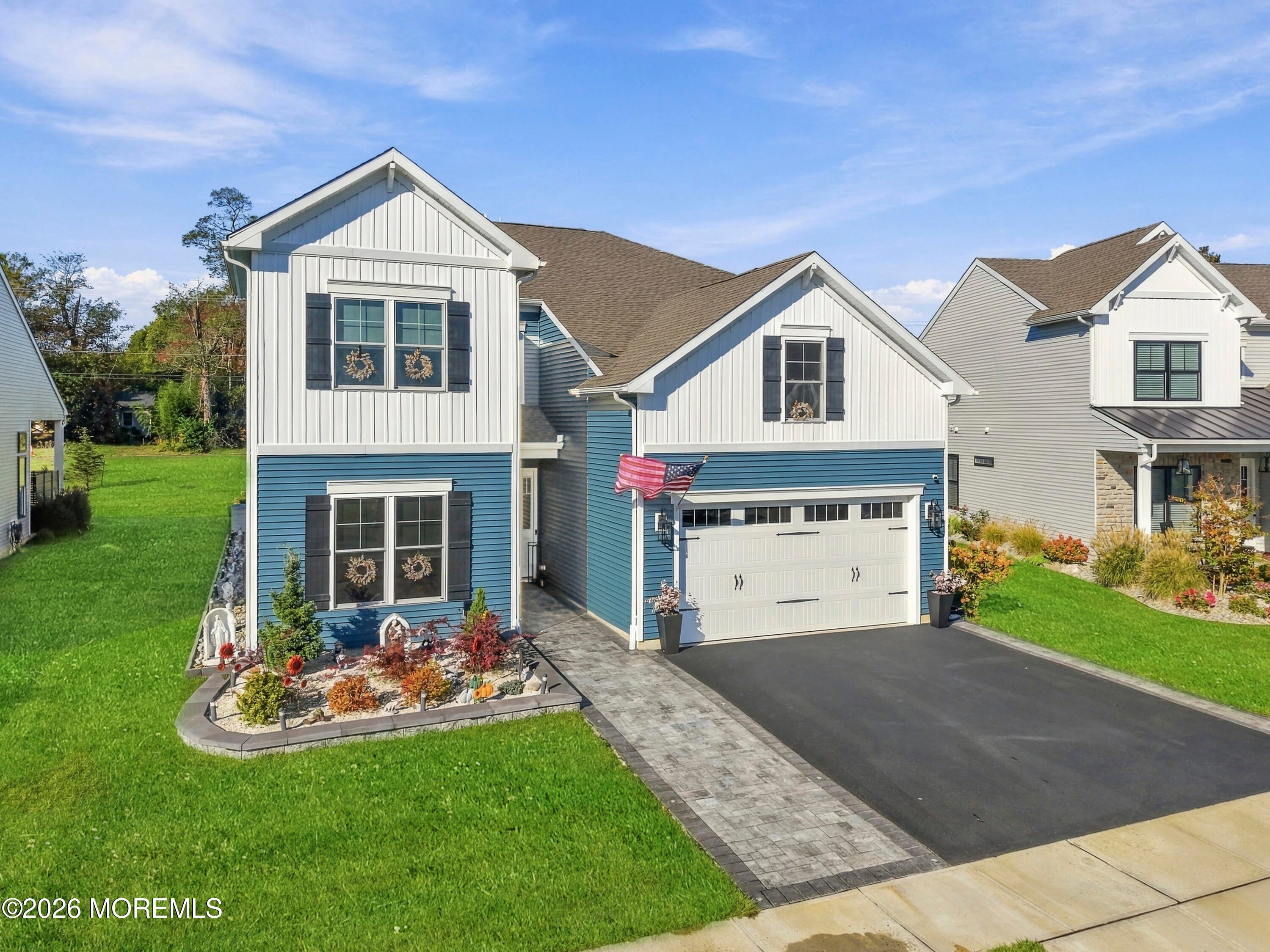49 Pasture Dr, Farmingdale, NJ 07727 photo