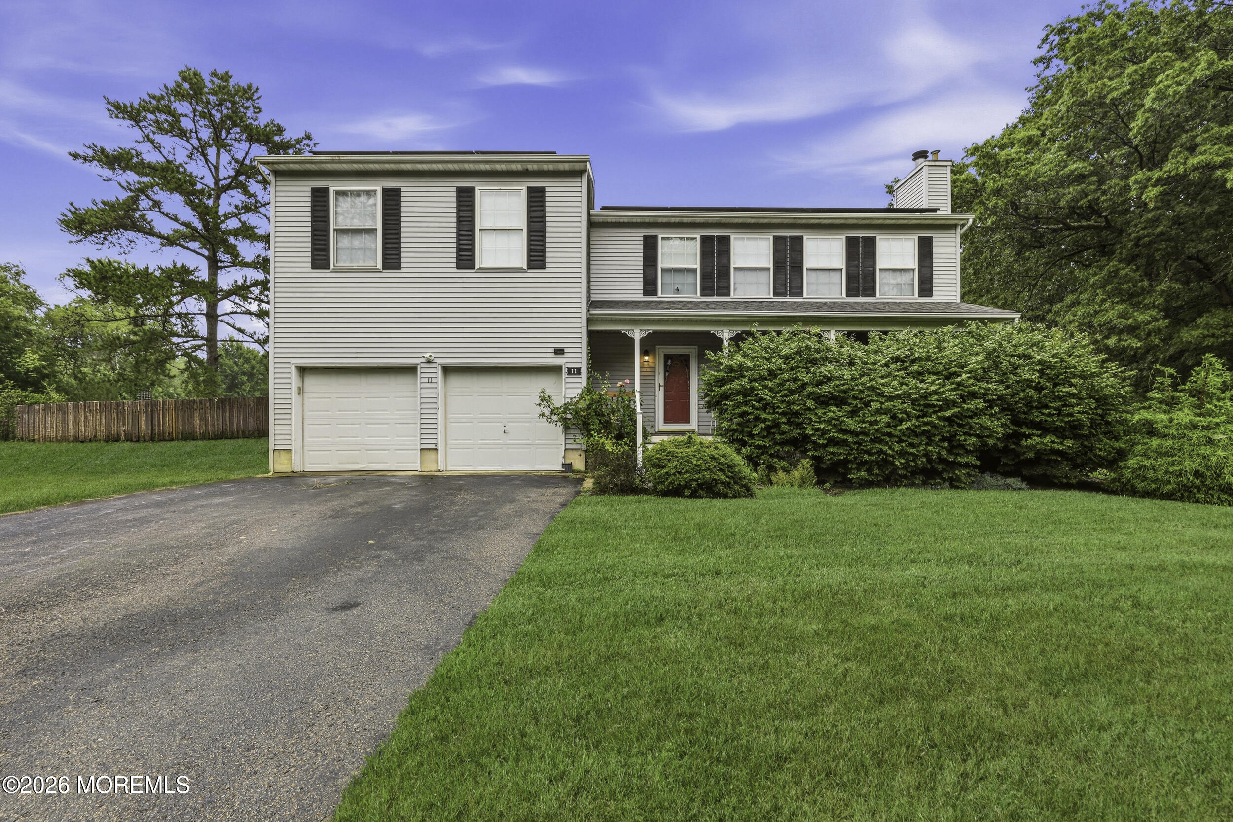 11 Mills Ln, Jackson, NJ 08527
