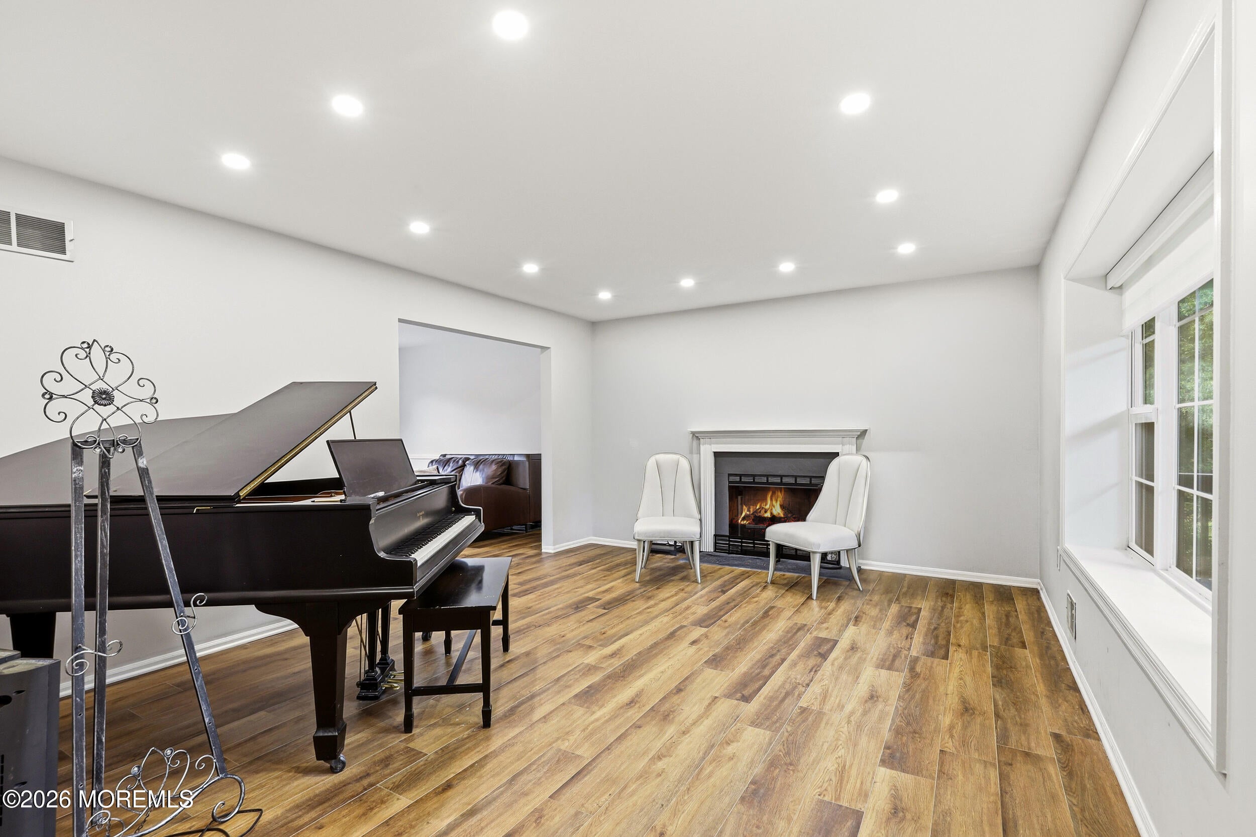 11 Mills Ln, Jackson, NJ 08527 photo