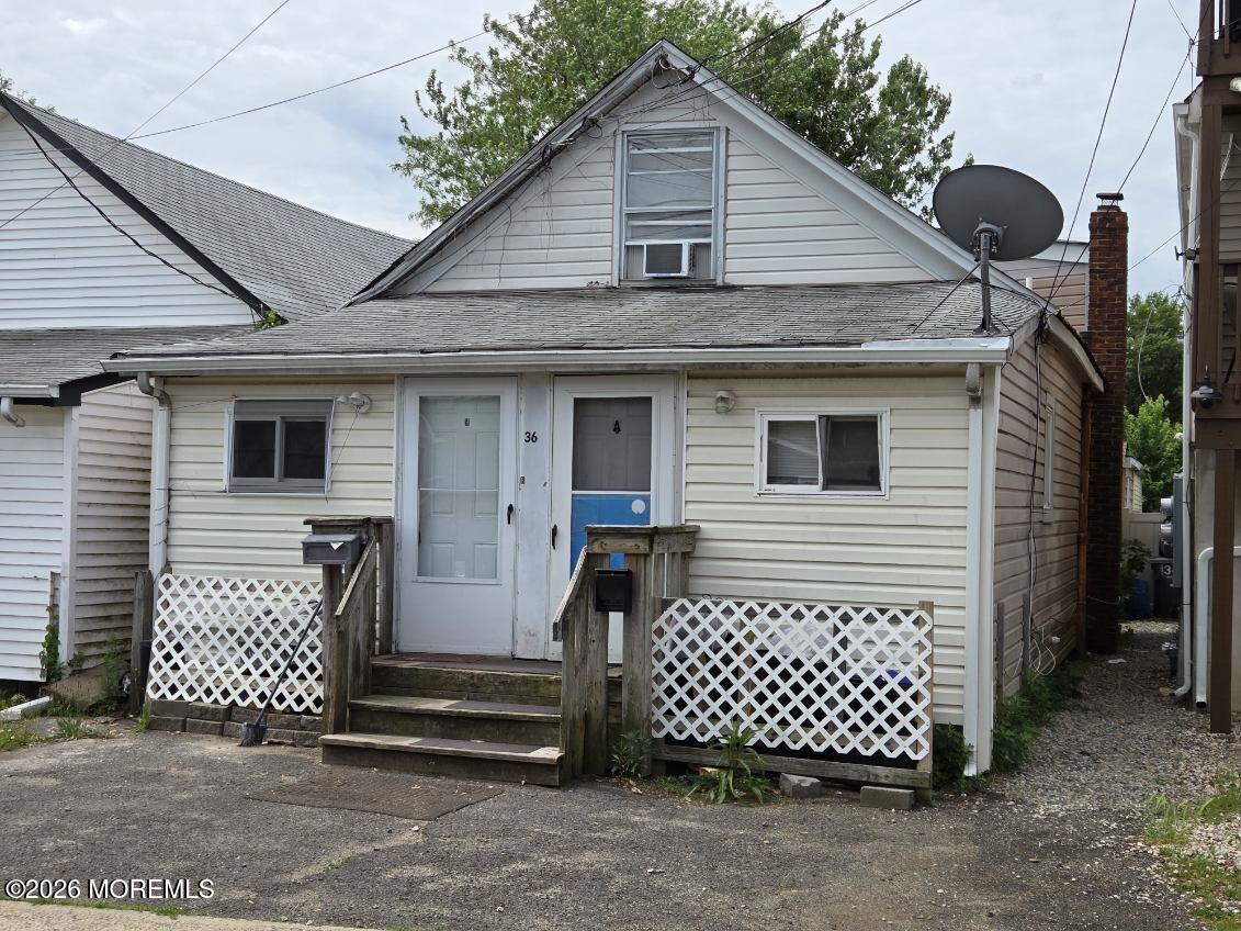 36 Shore Blvd, Keansburg, NJ 07734 photo