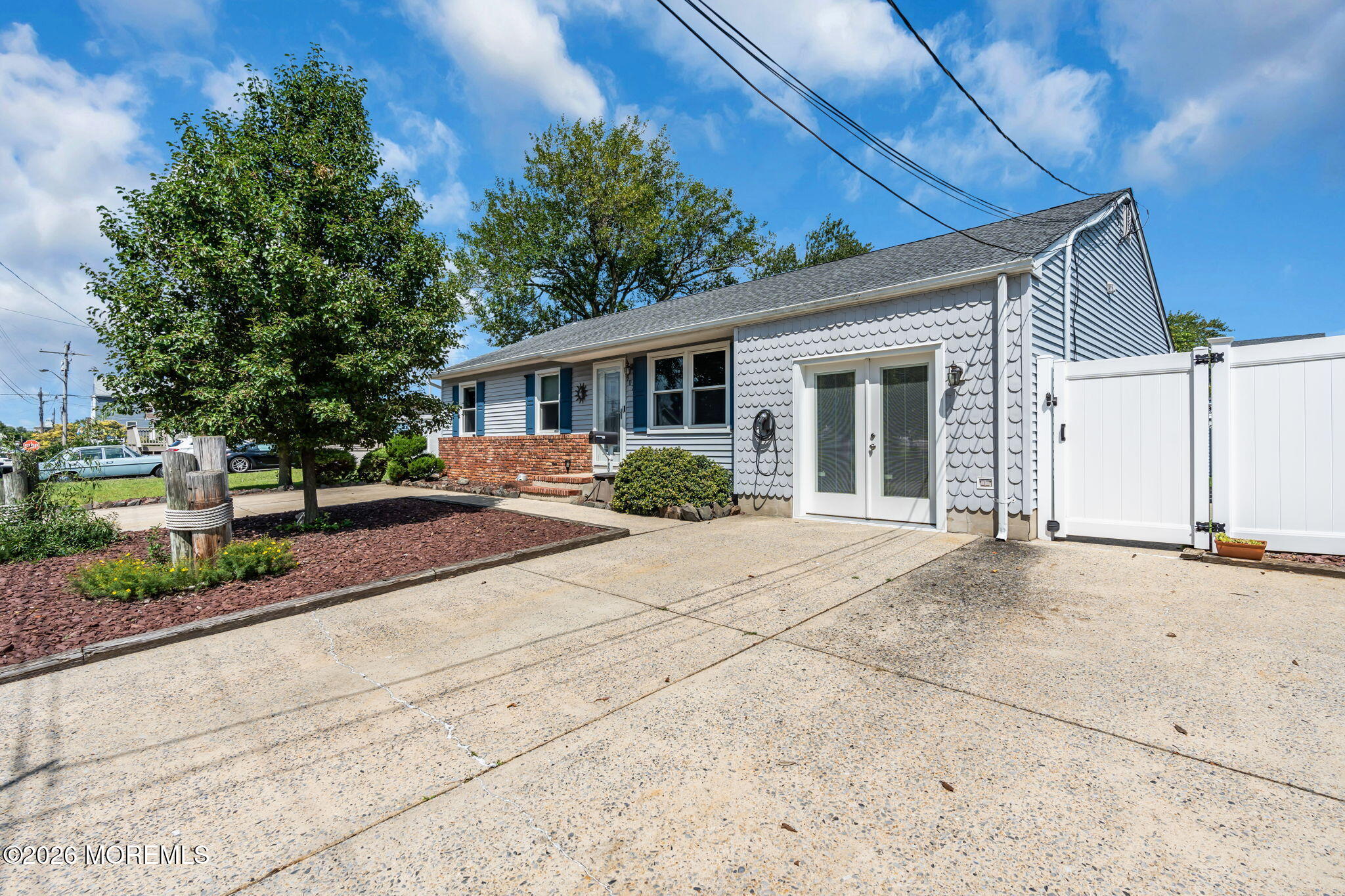 907 7th St, Union Beach, NJ 07735 photo