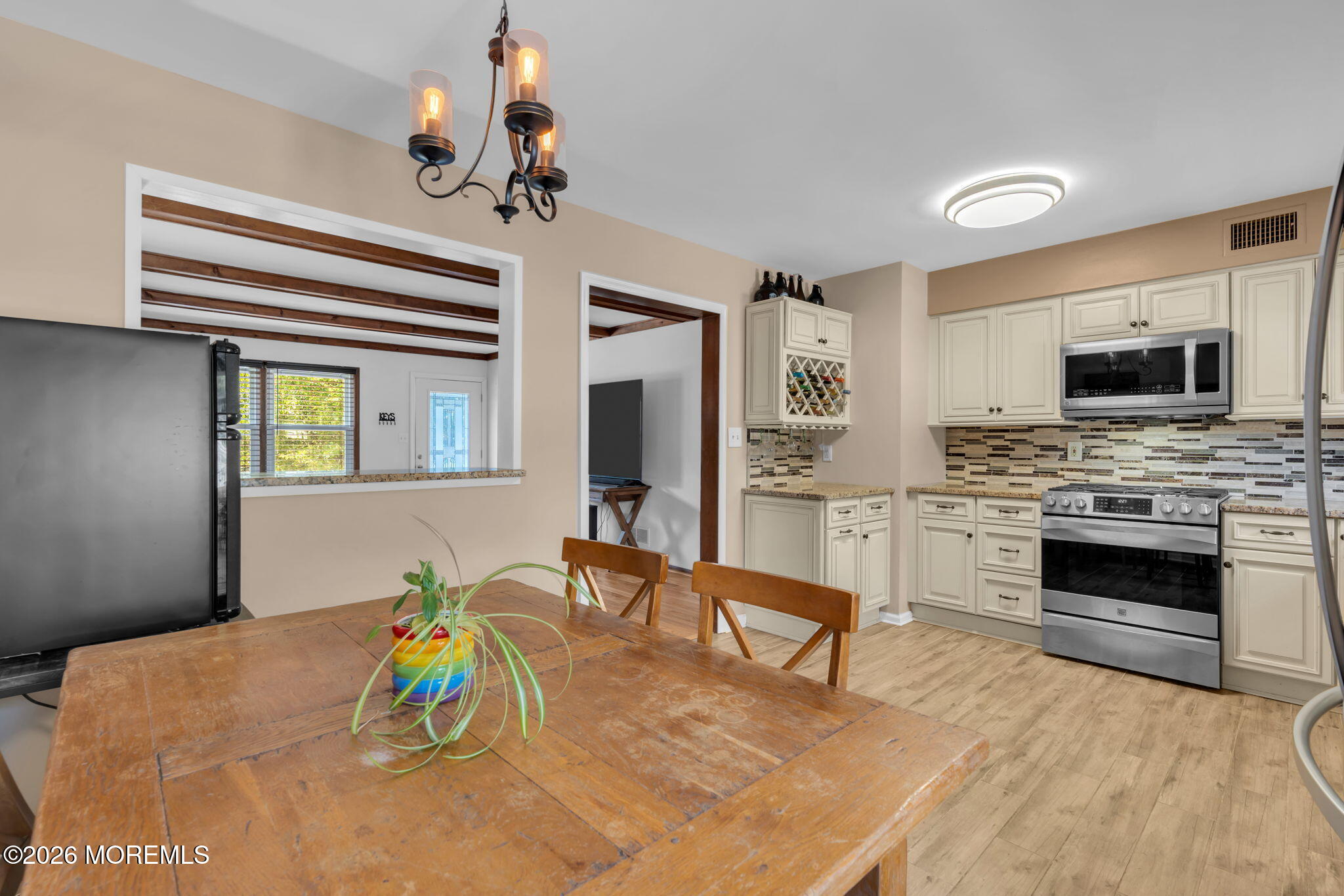 907 7th St, Union Beach, NJ 07735 photo