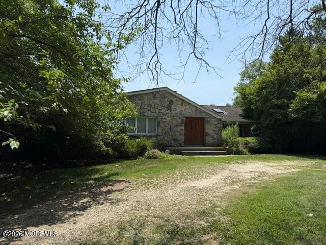 20 Crine Rd, Colts Neck, NJ 07722 photo