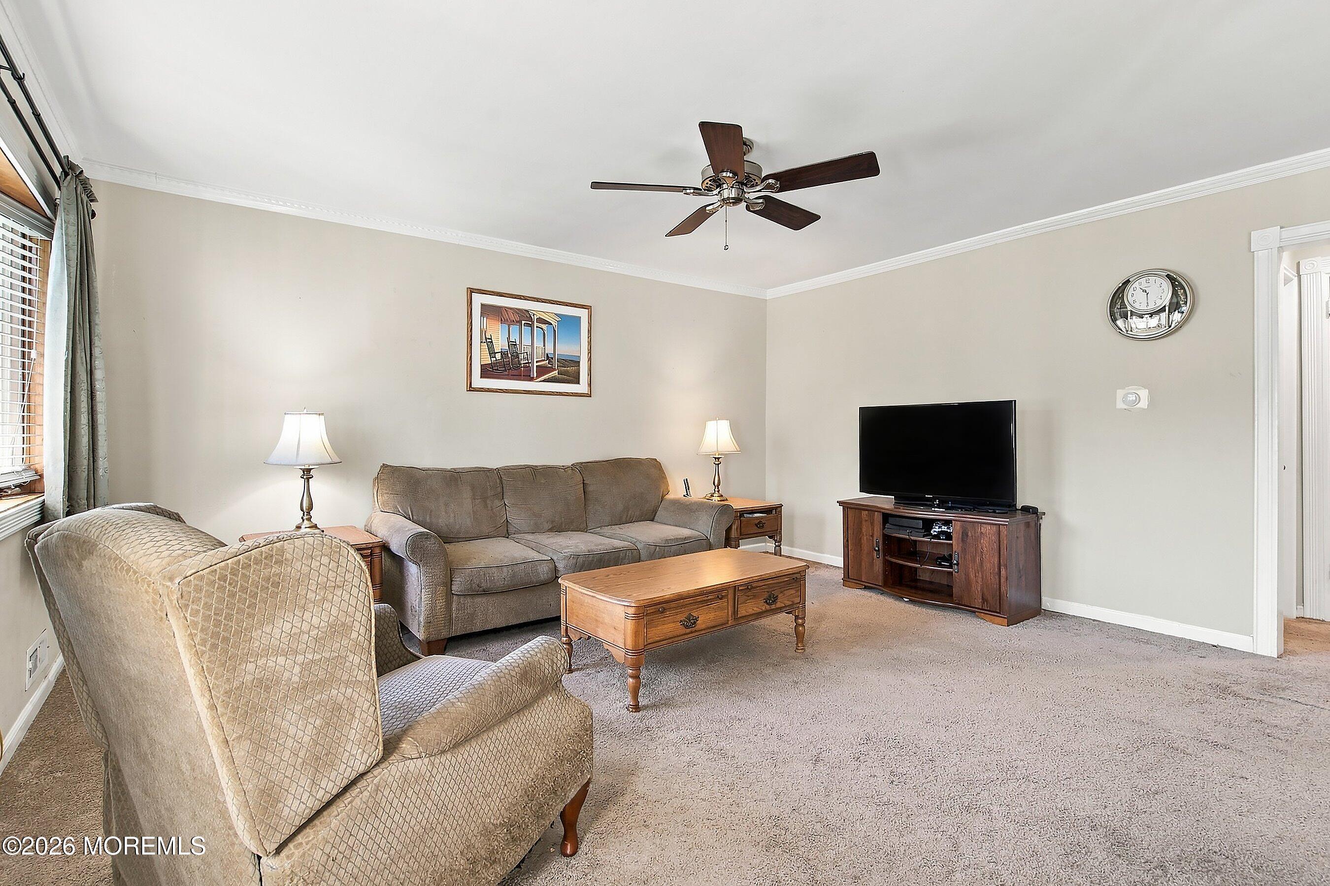 510 Mackey Ave, Belford, NJ 07718 photo