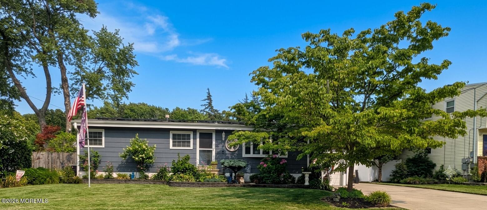 56 Cornell Dr, Hazlet, NJ 07730