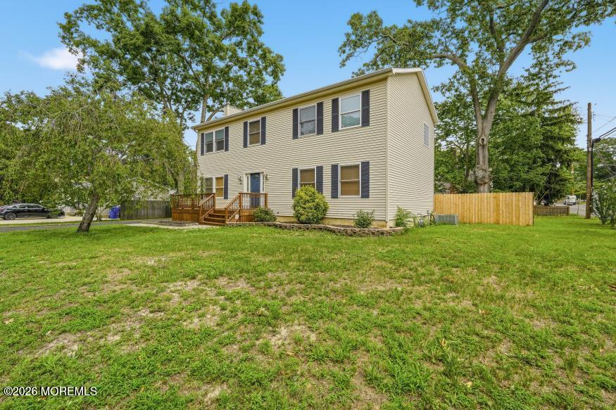497 Silverton Rd, Brick, NJ 08723