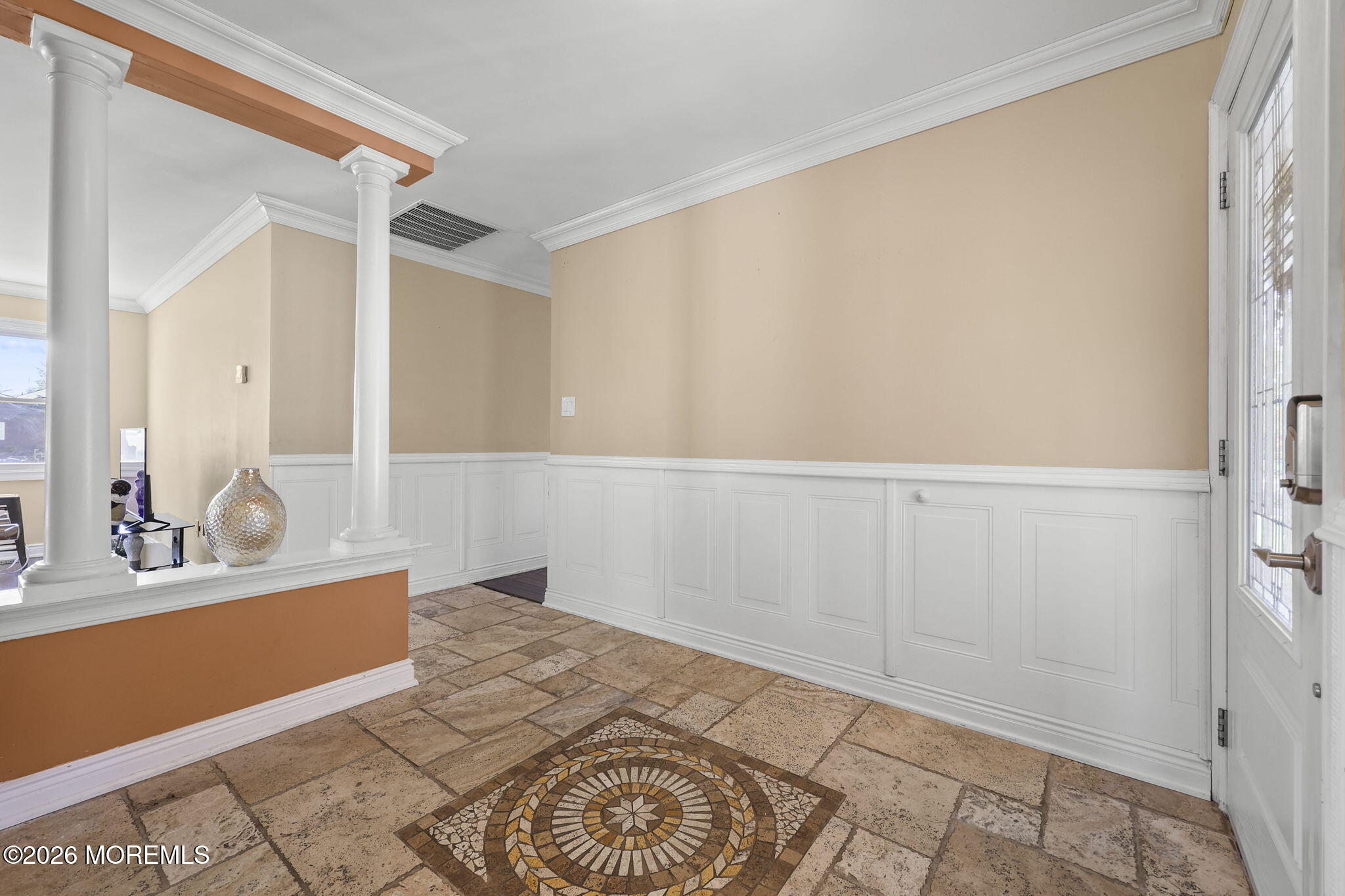 58 Knox Ln, Manalapan, NJ 07726 photo