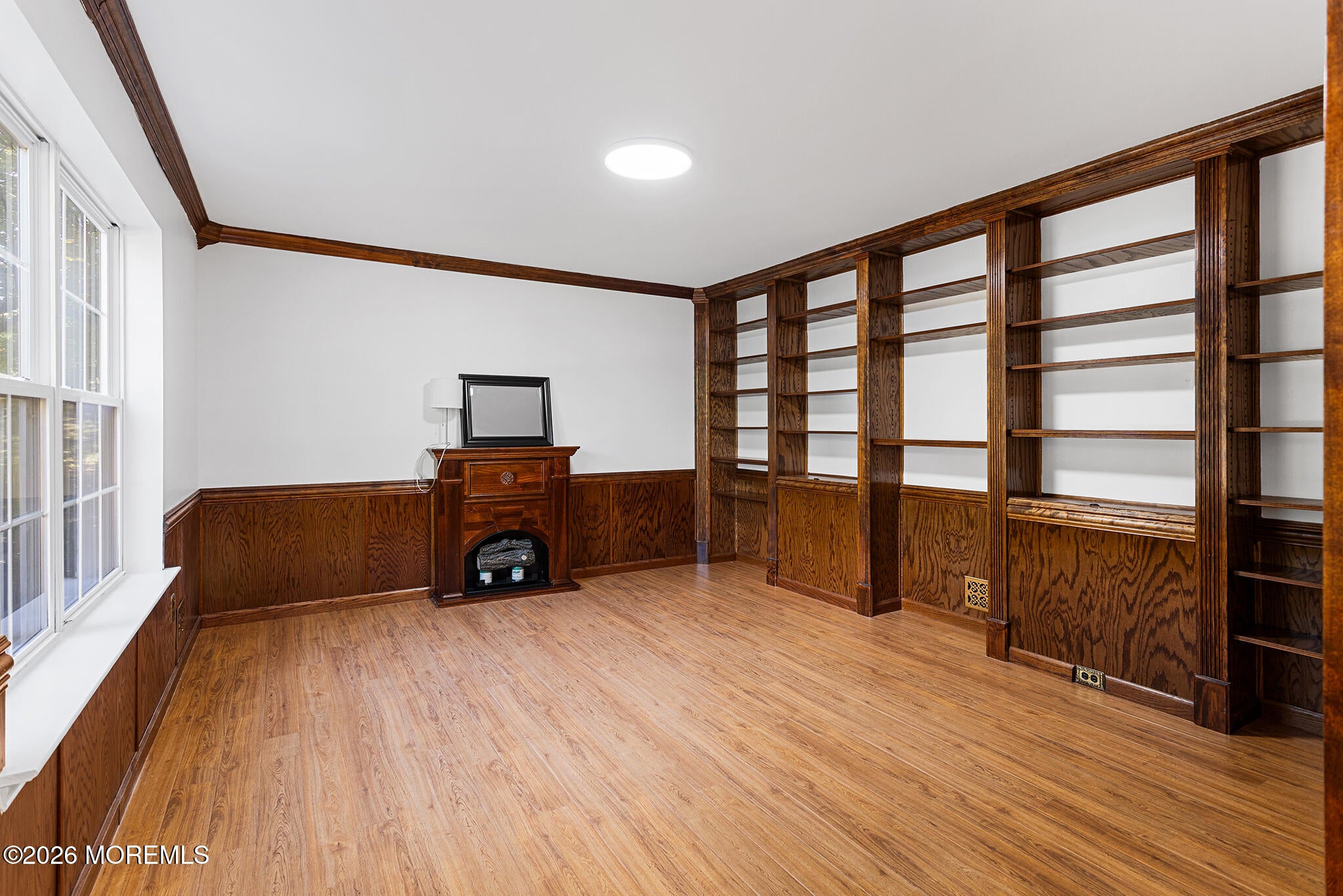 569 Buttonwood Dr, Jackson, NJ 08527 photo