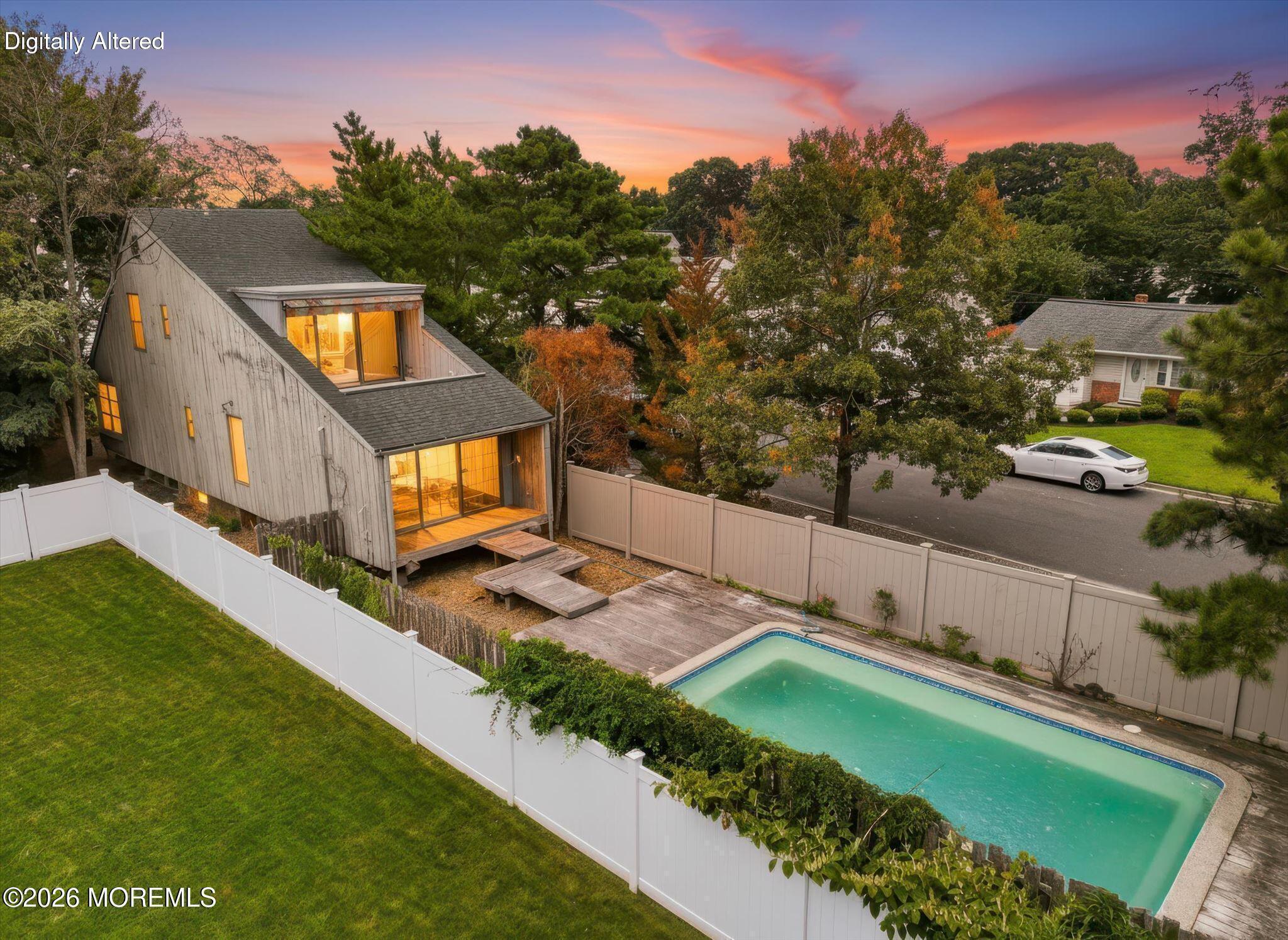 1515 Ivy Rd, Point Pleasant, NJ 08742