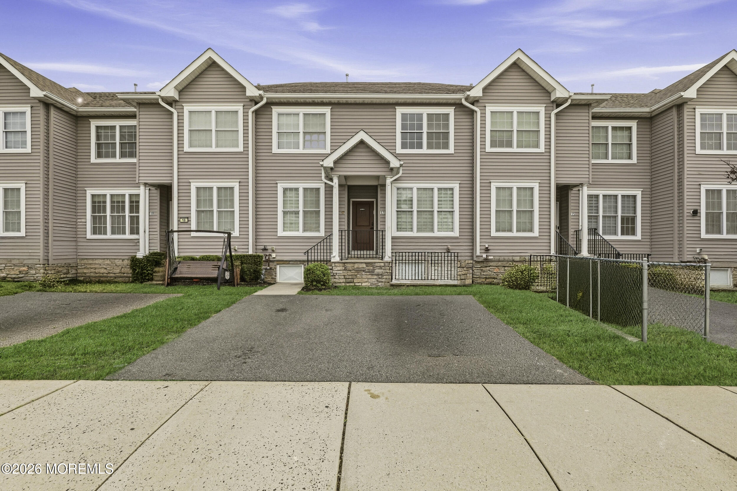 17 Stamford Hill Rd, Lakewood, NJ 08701