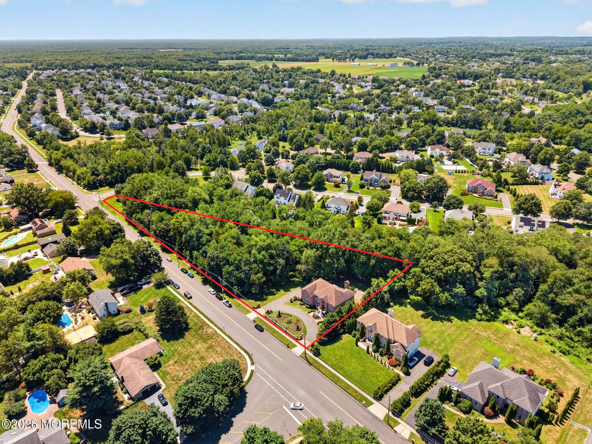425 Iron Bridge Rd, Freehold, NJ 07728 photo