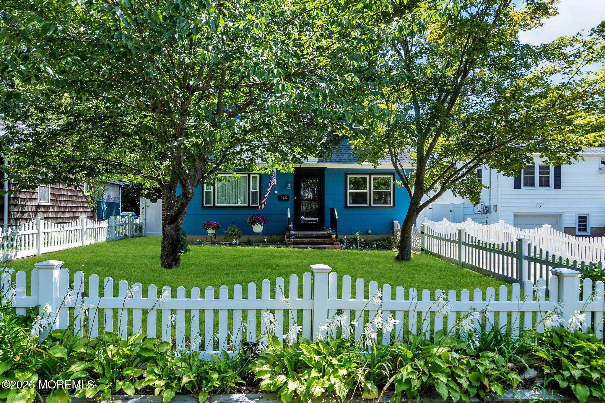 168 W End Ave, Island Heights, NJ 08732 photo
