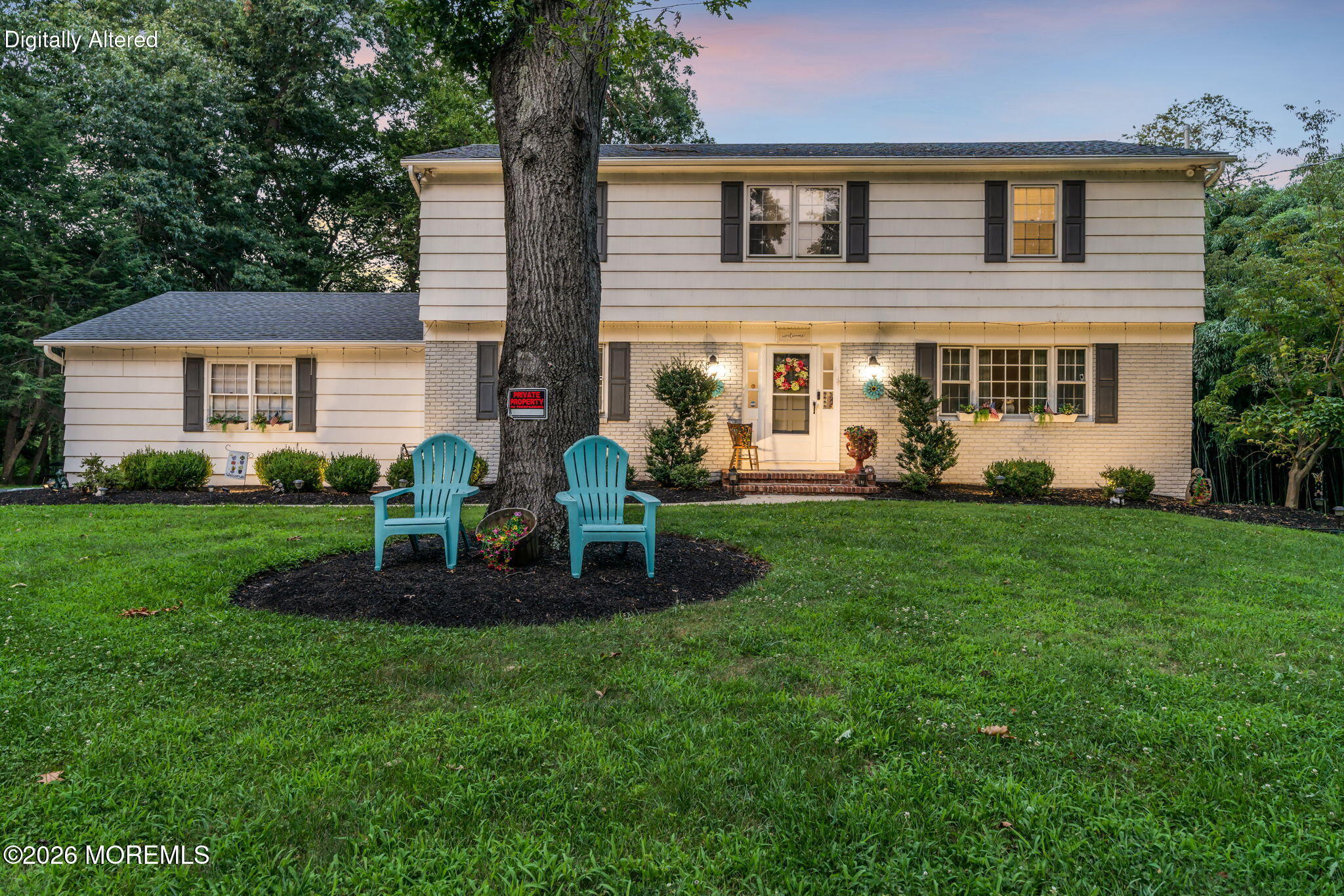 16 Millpond Ln, Colts Neck, NJ 07722