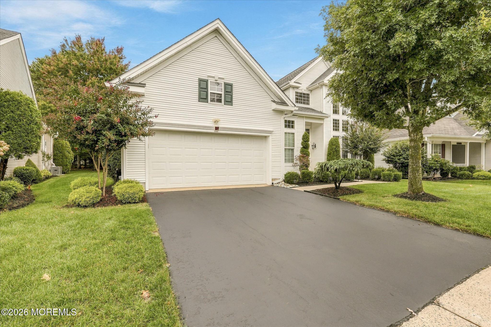 26 Pond View Cir, Barnegat, NJ 08005 photo