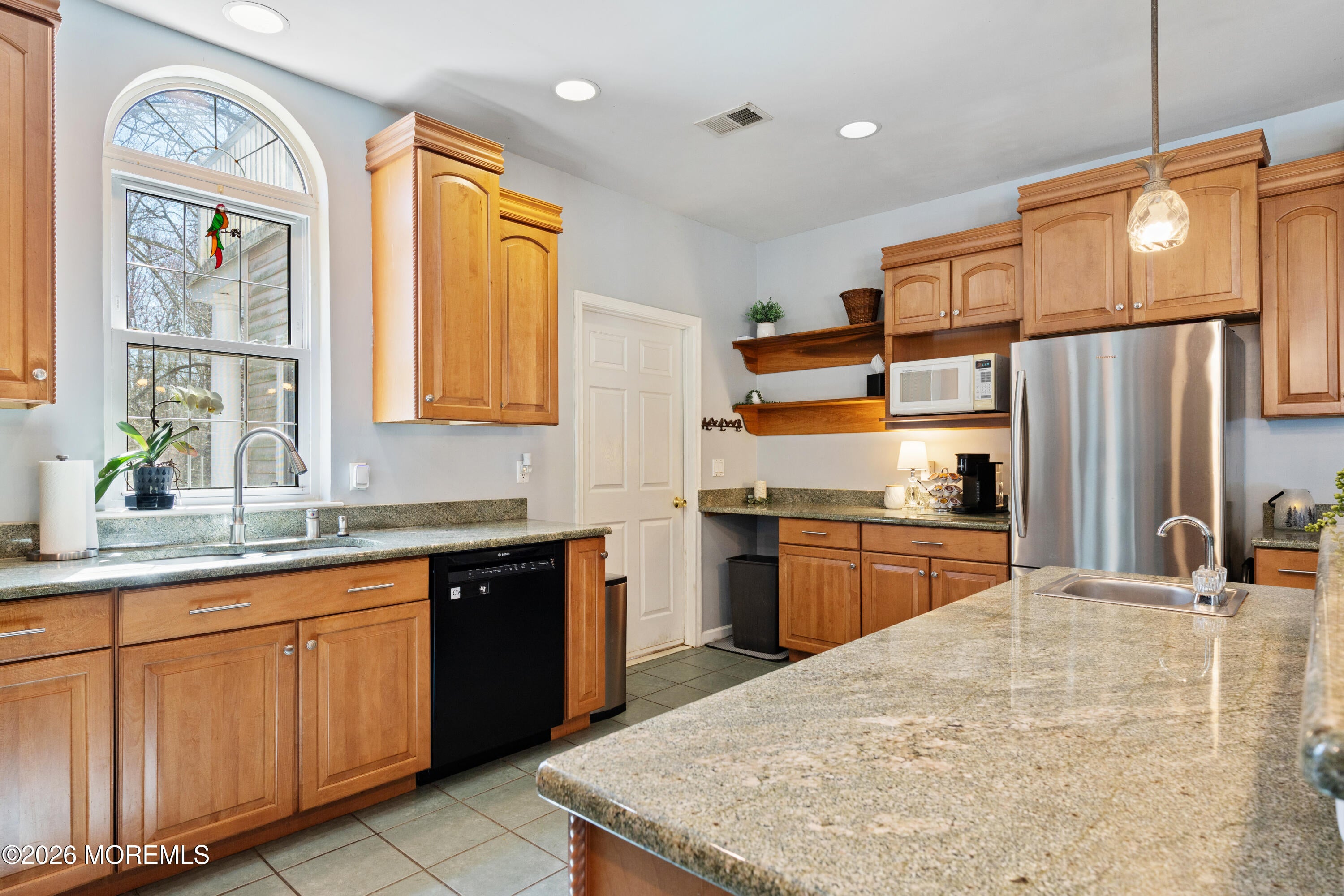 1042 Maxim Southard, Howell, NJ 07731 photo