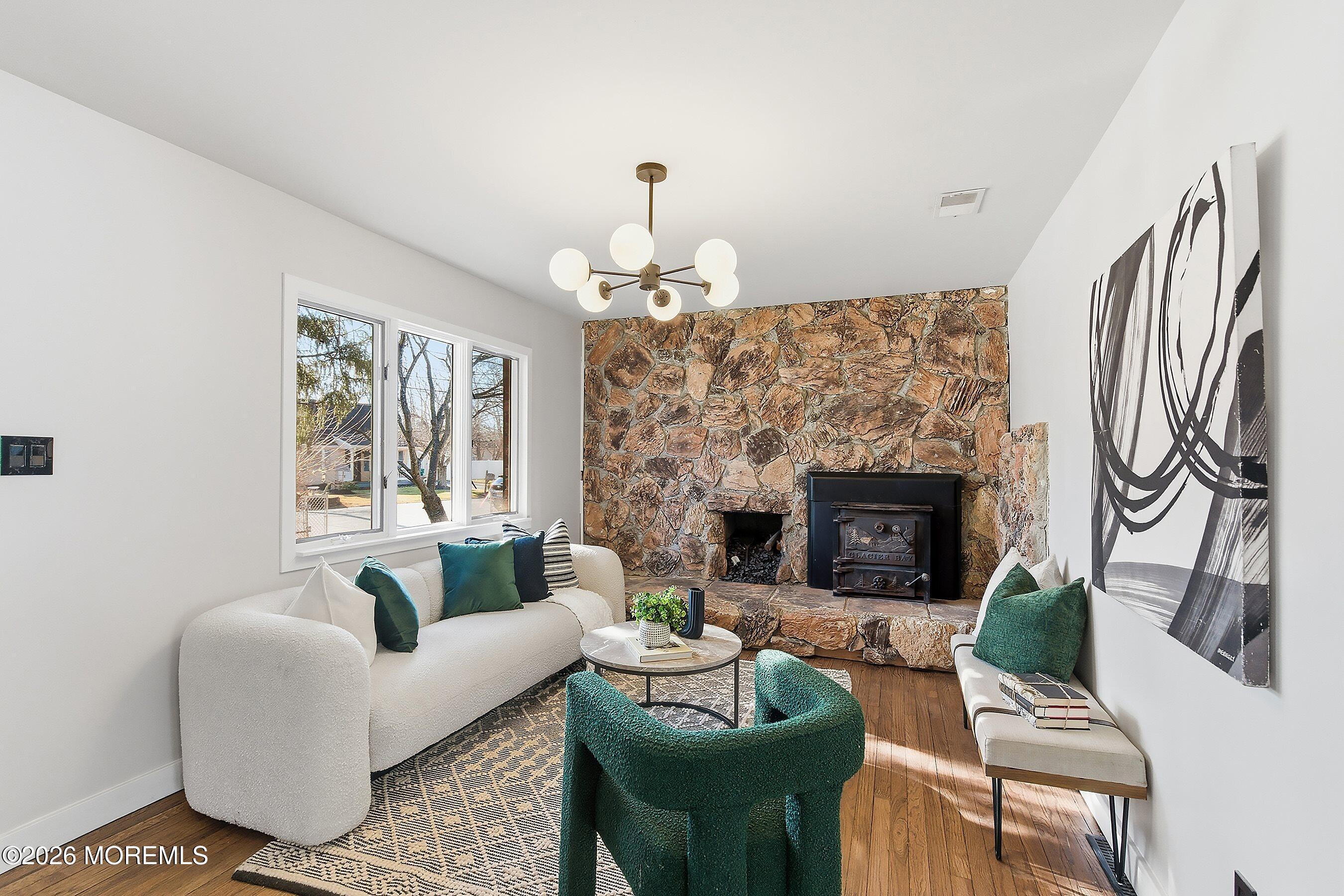 215 Sunset Ln, Howell, NJ 07731 photo