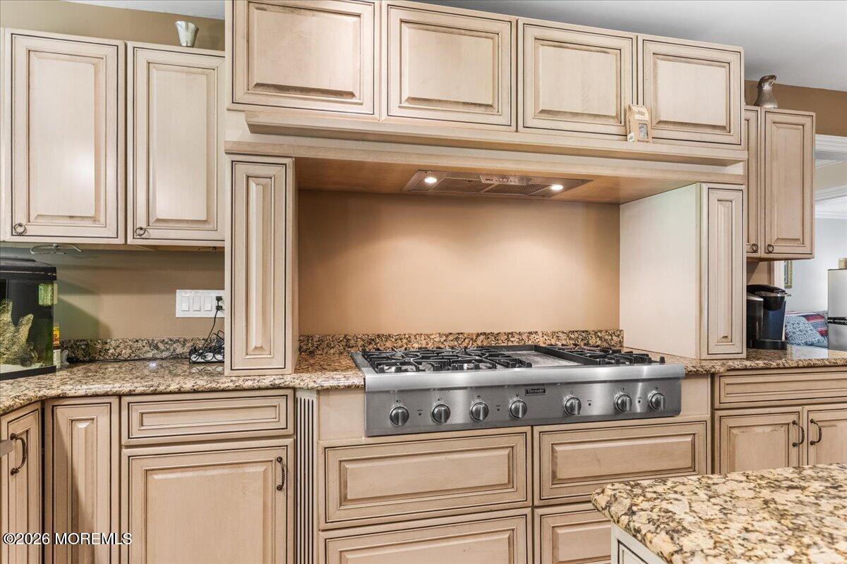 8 Grover Ct, Jackson, NJ 08527 photo