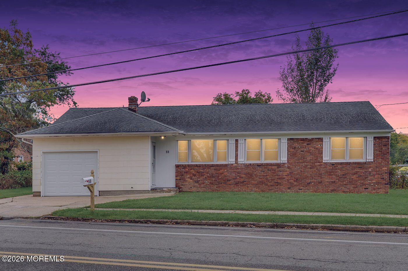 59 Walnut St, Toms River, NJ 08753