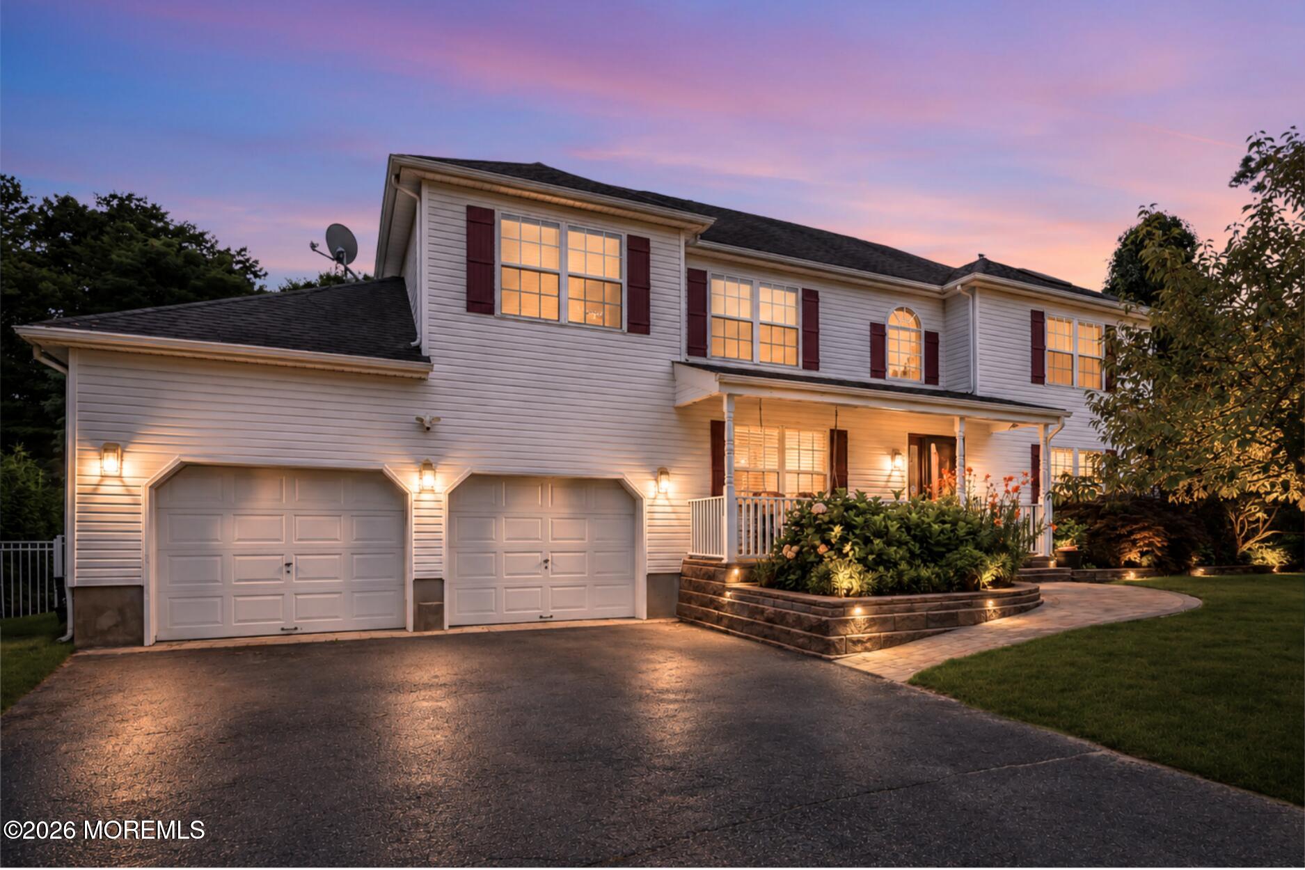 5 Hart Terrace, Tinton Falls, NJ 07753
