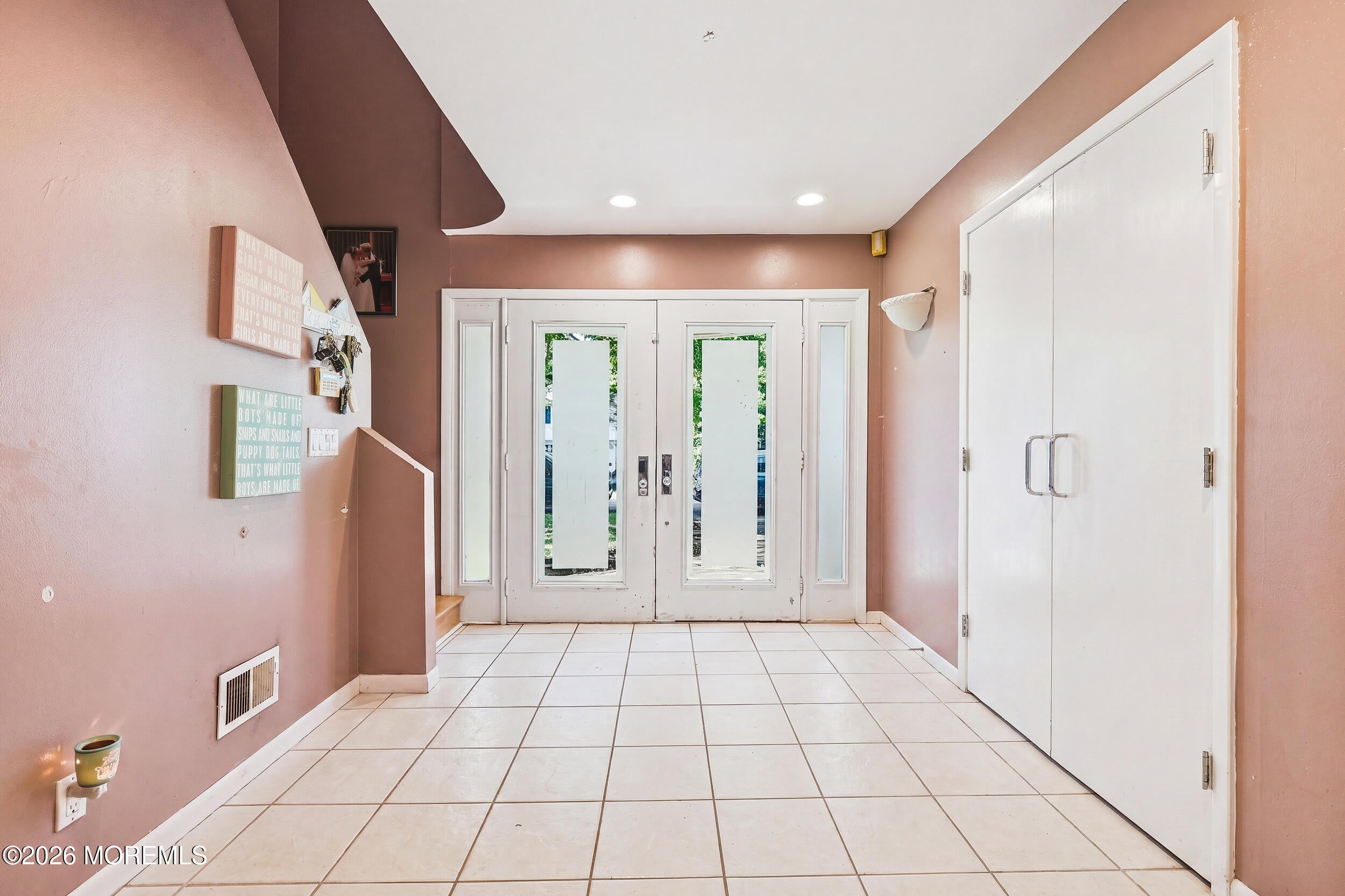 1012 Franklin Ave, Ocean Twp, NJ 07712 photo