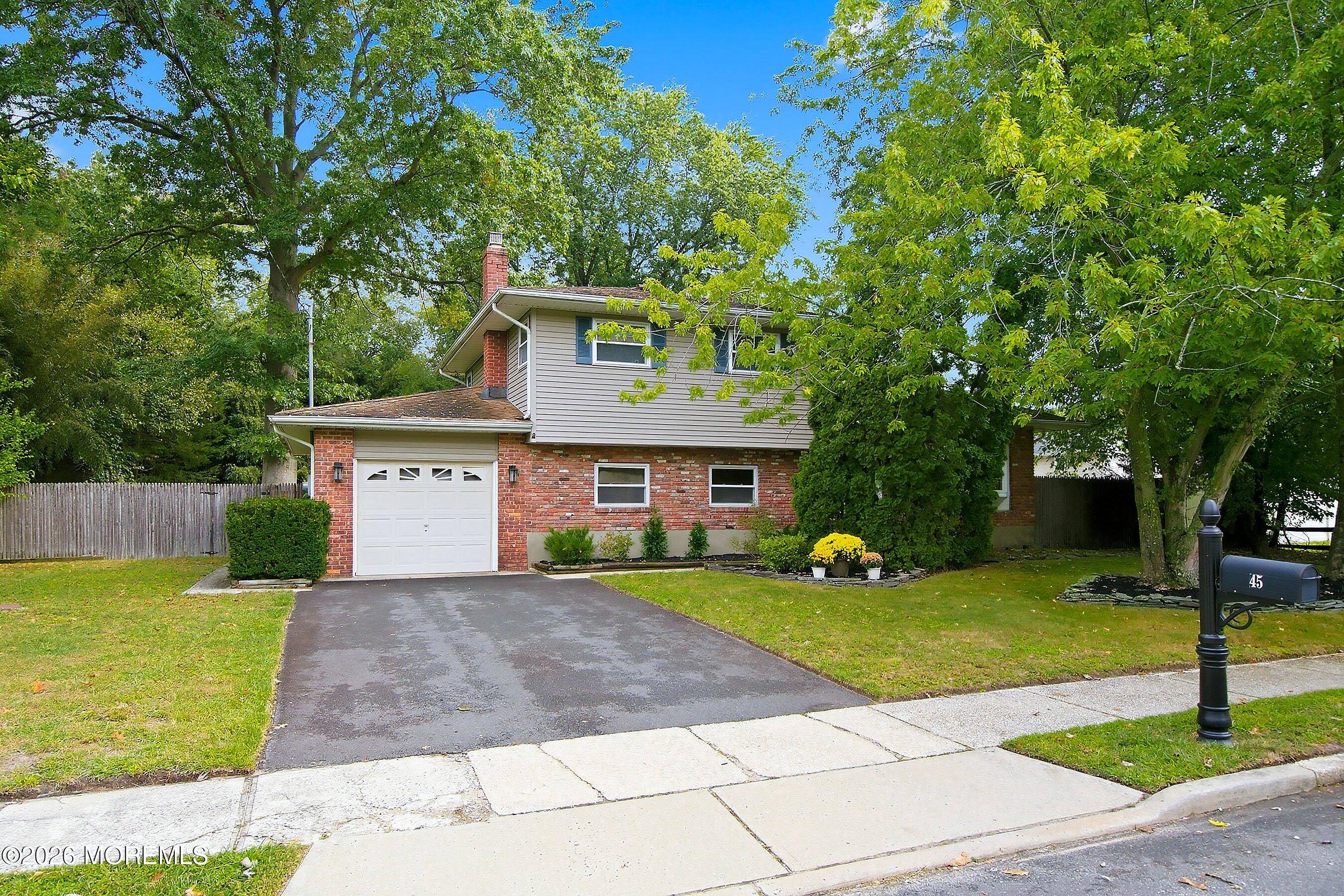 45 Oak Terrace, Howell, NJ 07731 photo